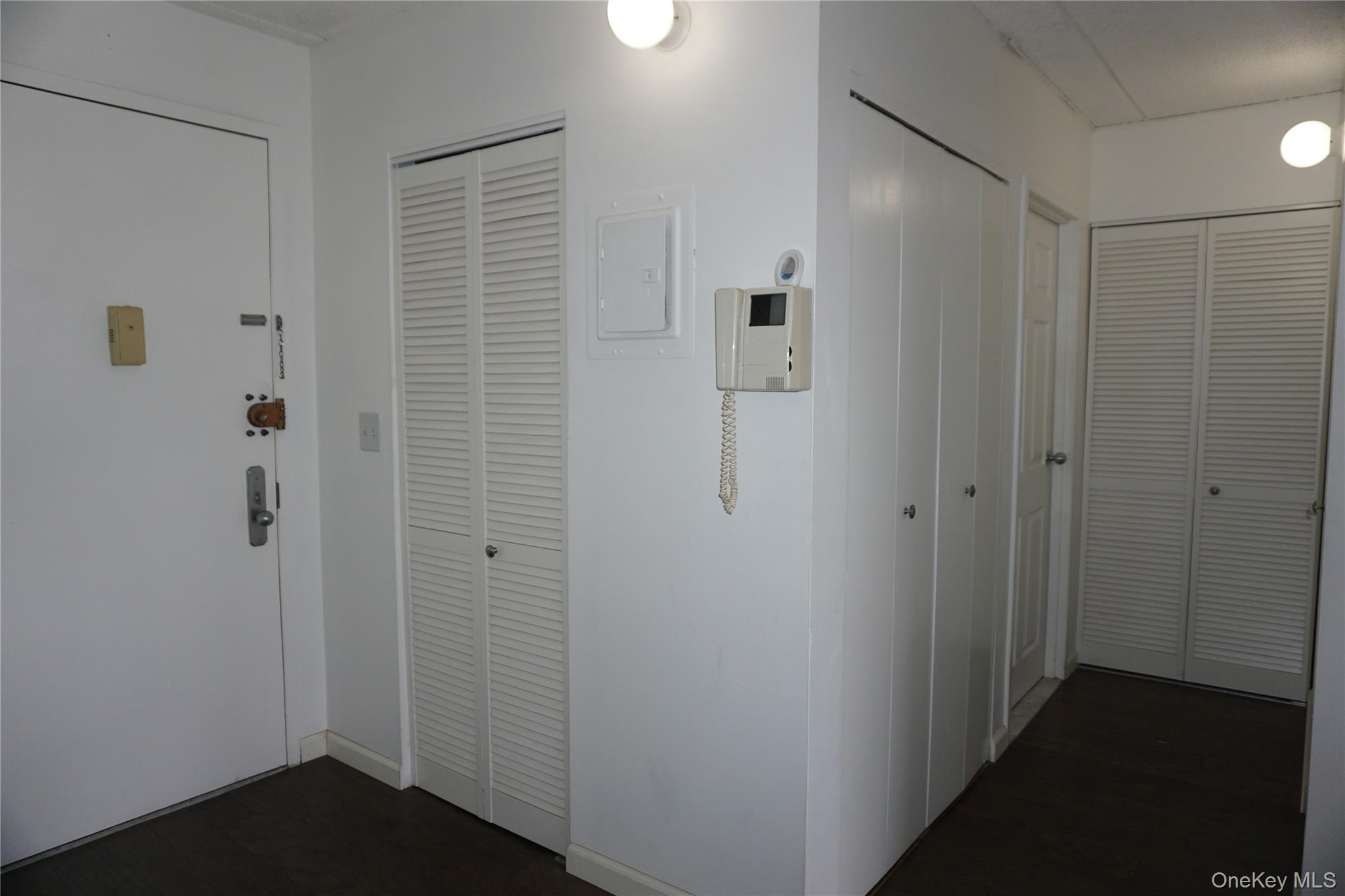 #16 photo, 777 N Macquesten Parkway, Fleetwood , NY 10552