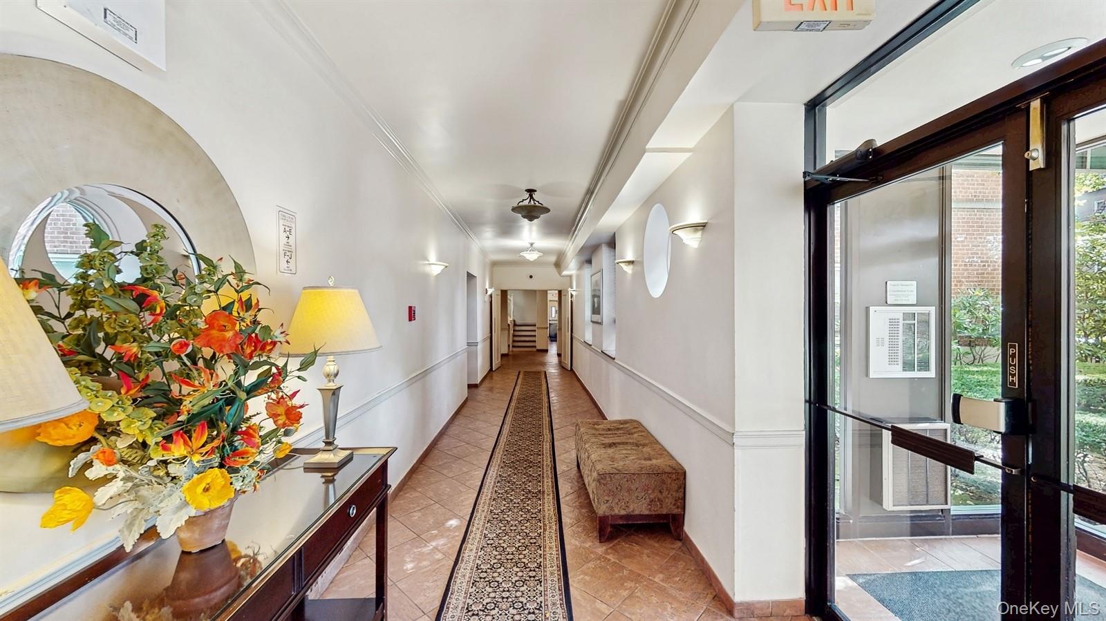 #15 photo, 755 Bronx River Road, ब्रोंक्स Bronxville , NY 10708