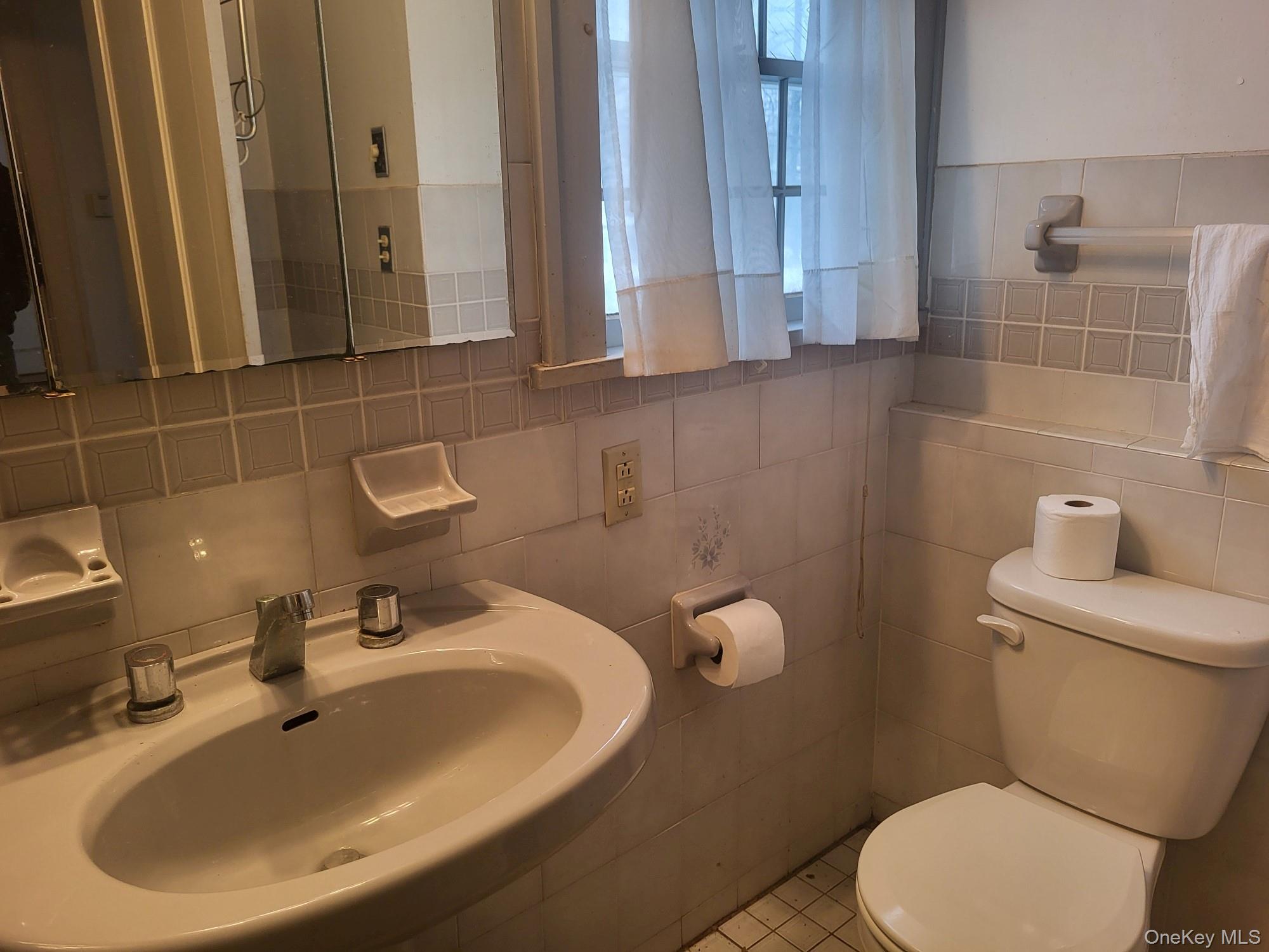 #15 photo, 7 Hambletonian Avenue, Chester , NY 10918