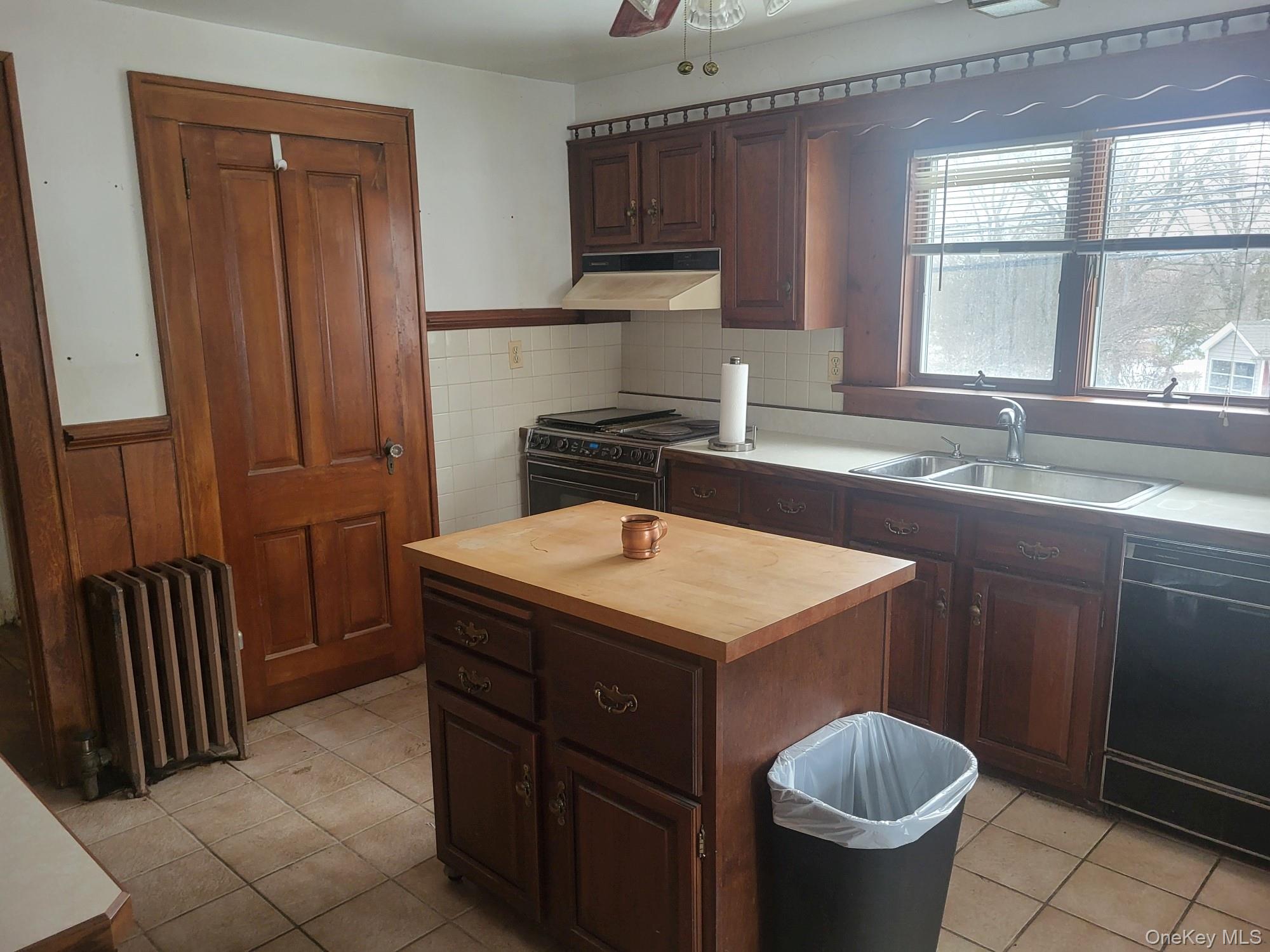 #9 photo, 7 Hambletonian Avenue, Chester , NY 10918