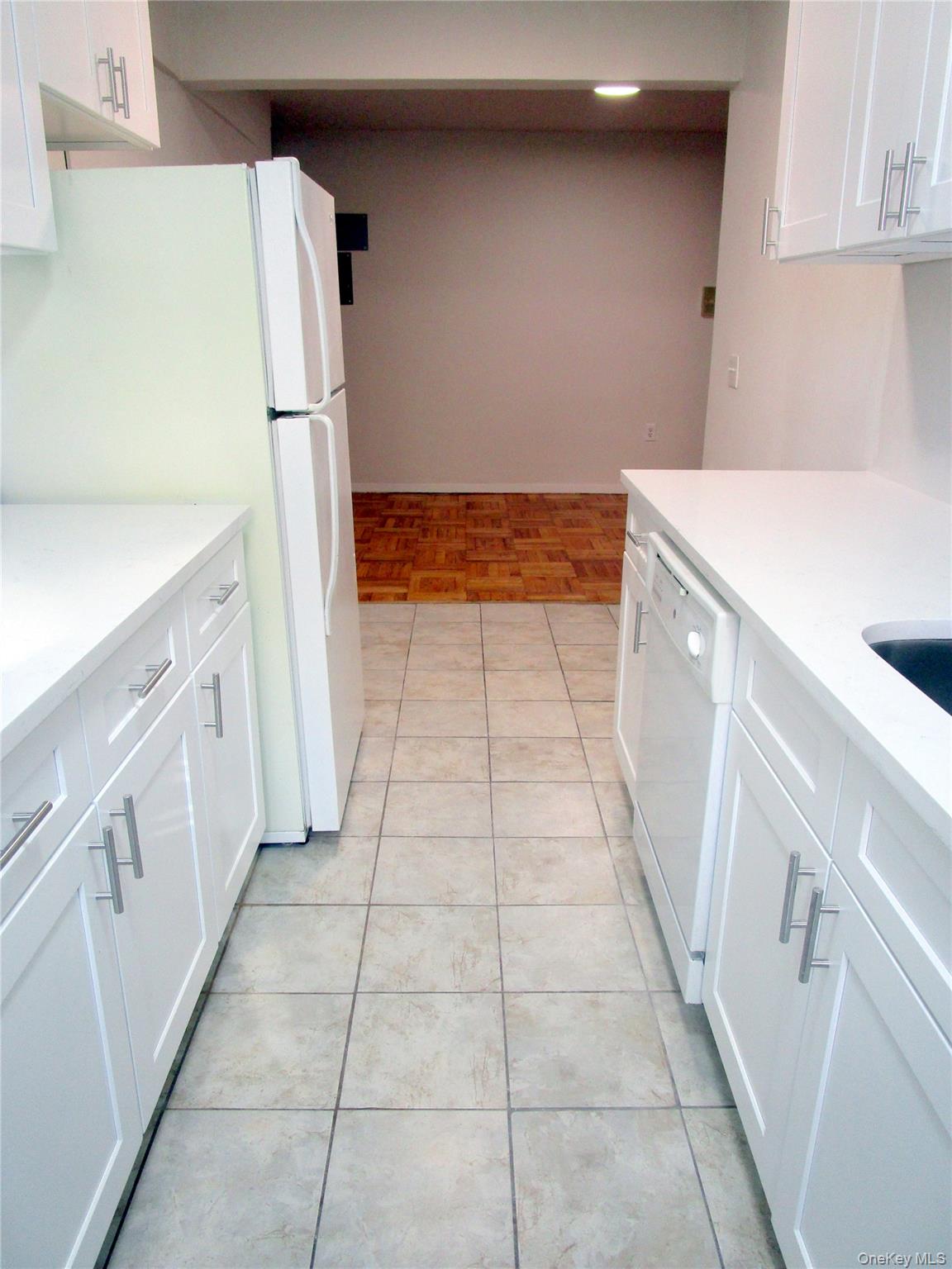 #12 photo, 255 Bronx River Road, Yonkers , NY 10704