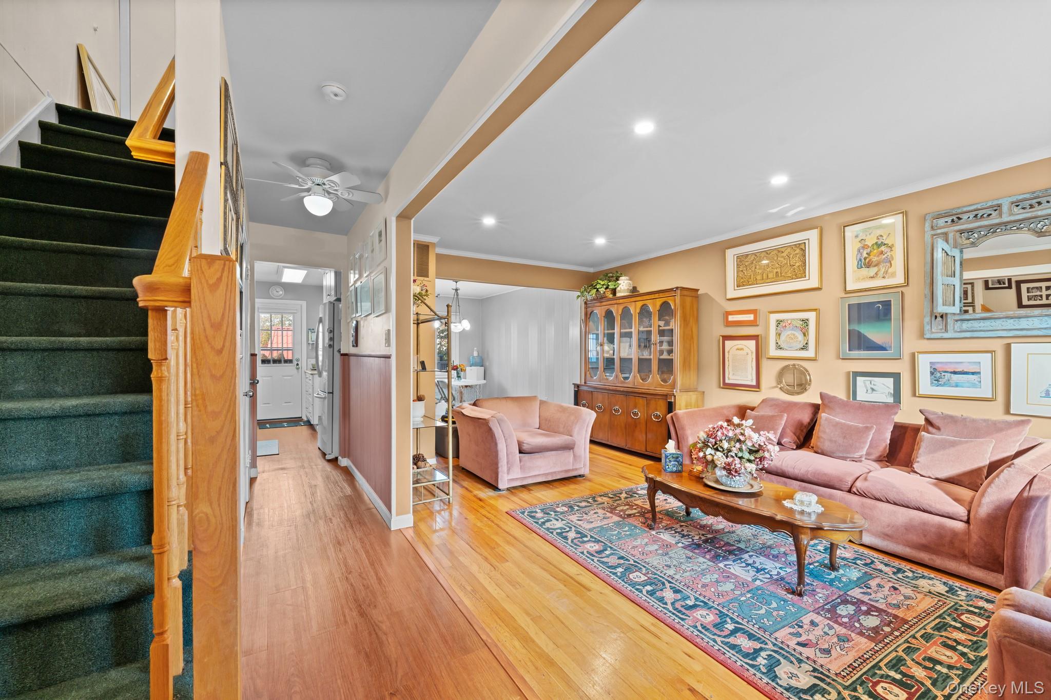 #2 photo, 3530 Long Beach Road, Нассау ‖ Oceanside , NY 11572