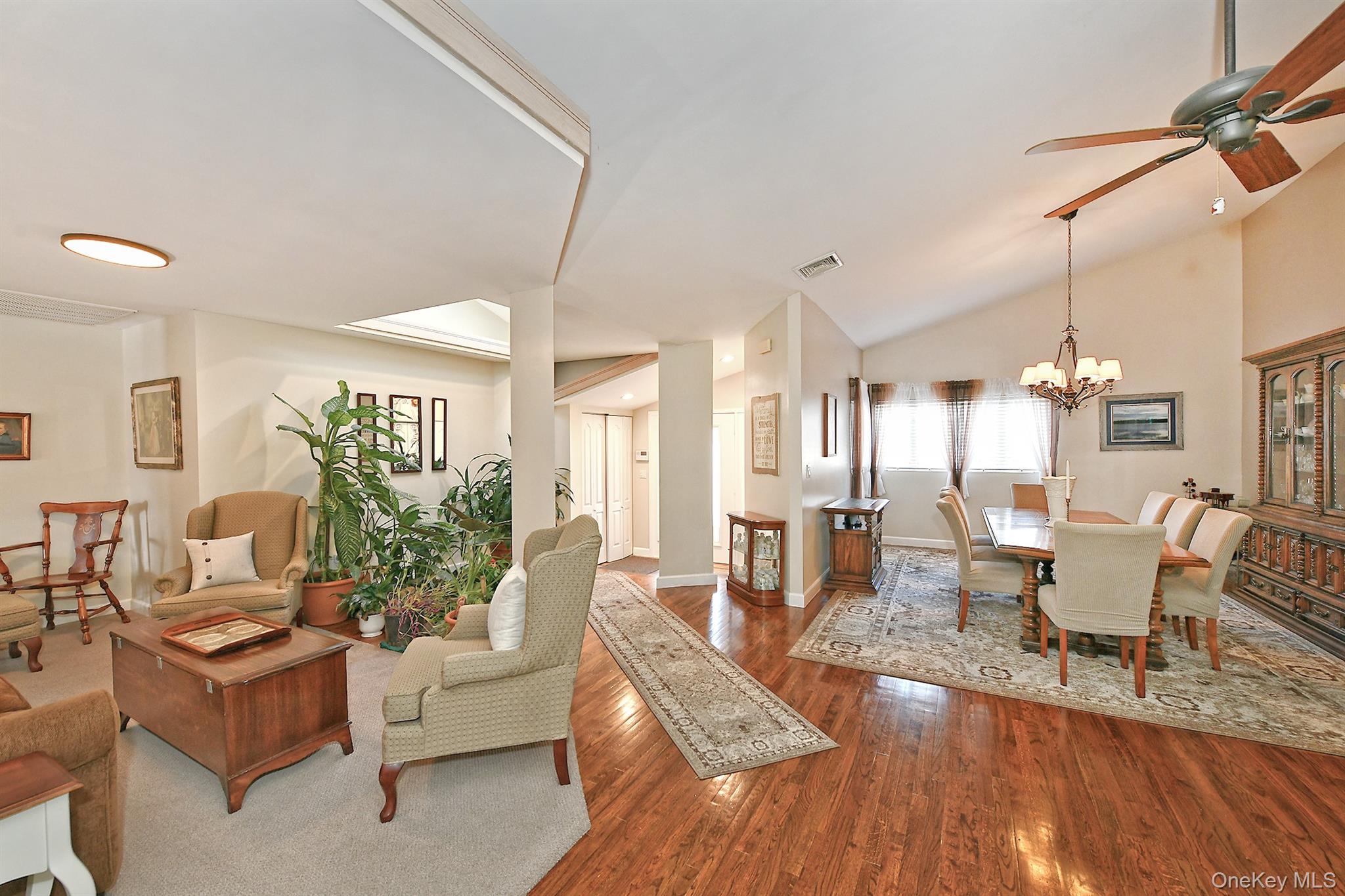 #12 photo, 44 Corsa Street, Dix Hills , NY 11746