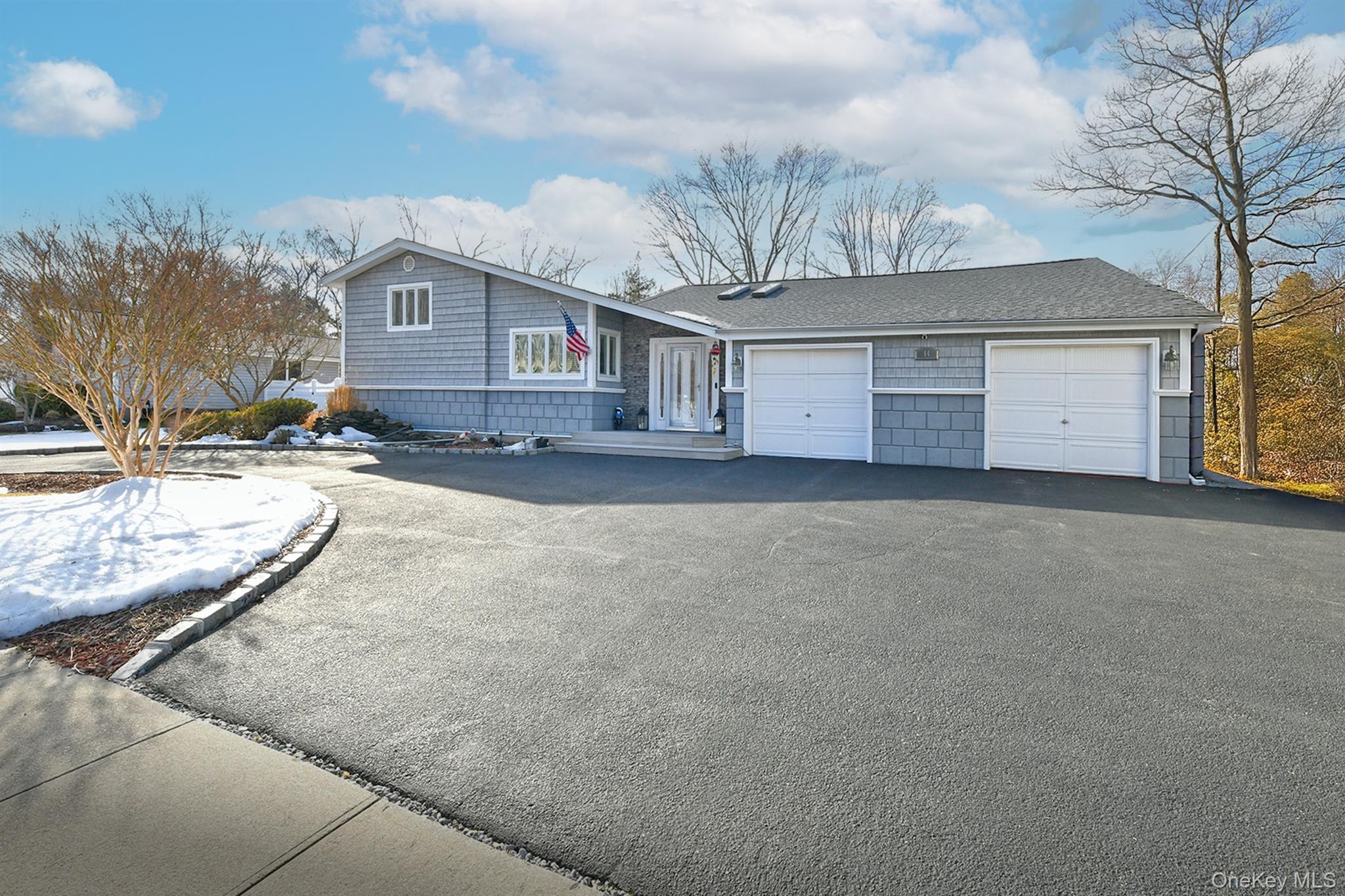 #2 photo, 44 Corsa Street, Dix Hills , NY 11746