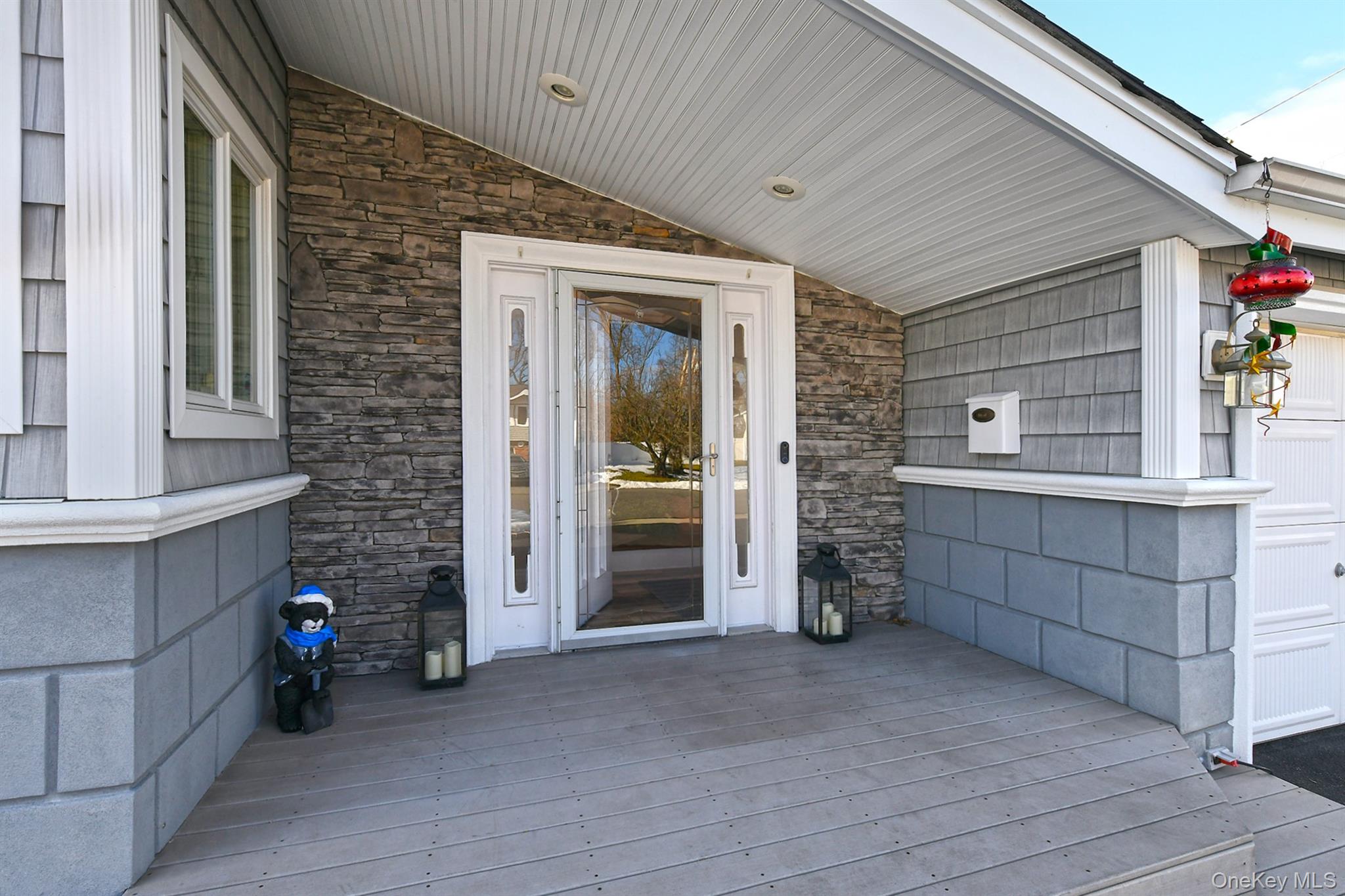 #4 photo, 44 Corsa Street, Dix Hills , NY 11746