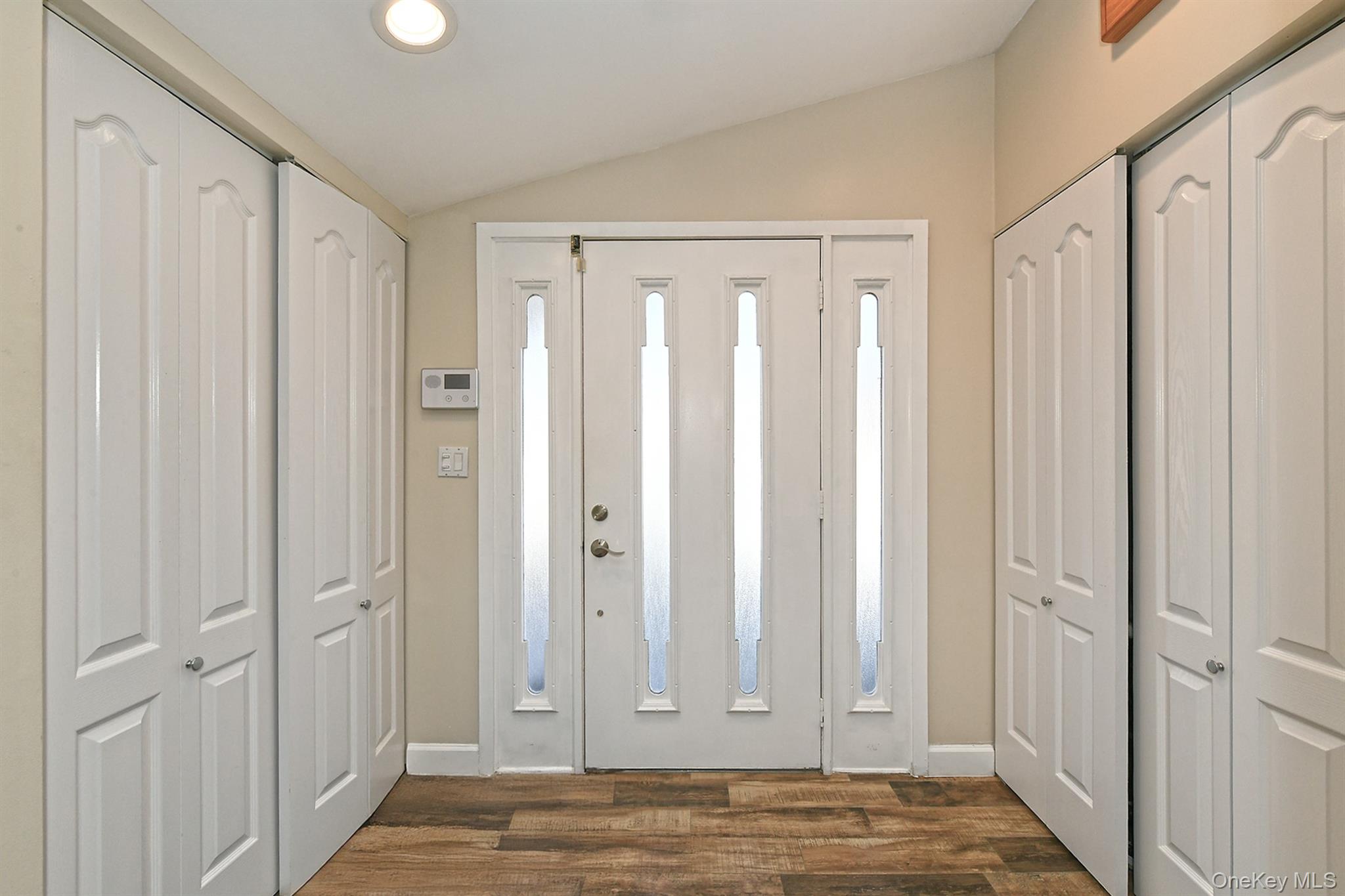 #5 photo, 44 Corsa Street, Dix Hills , NY 11746