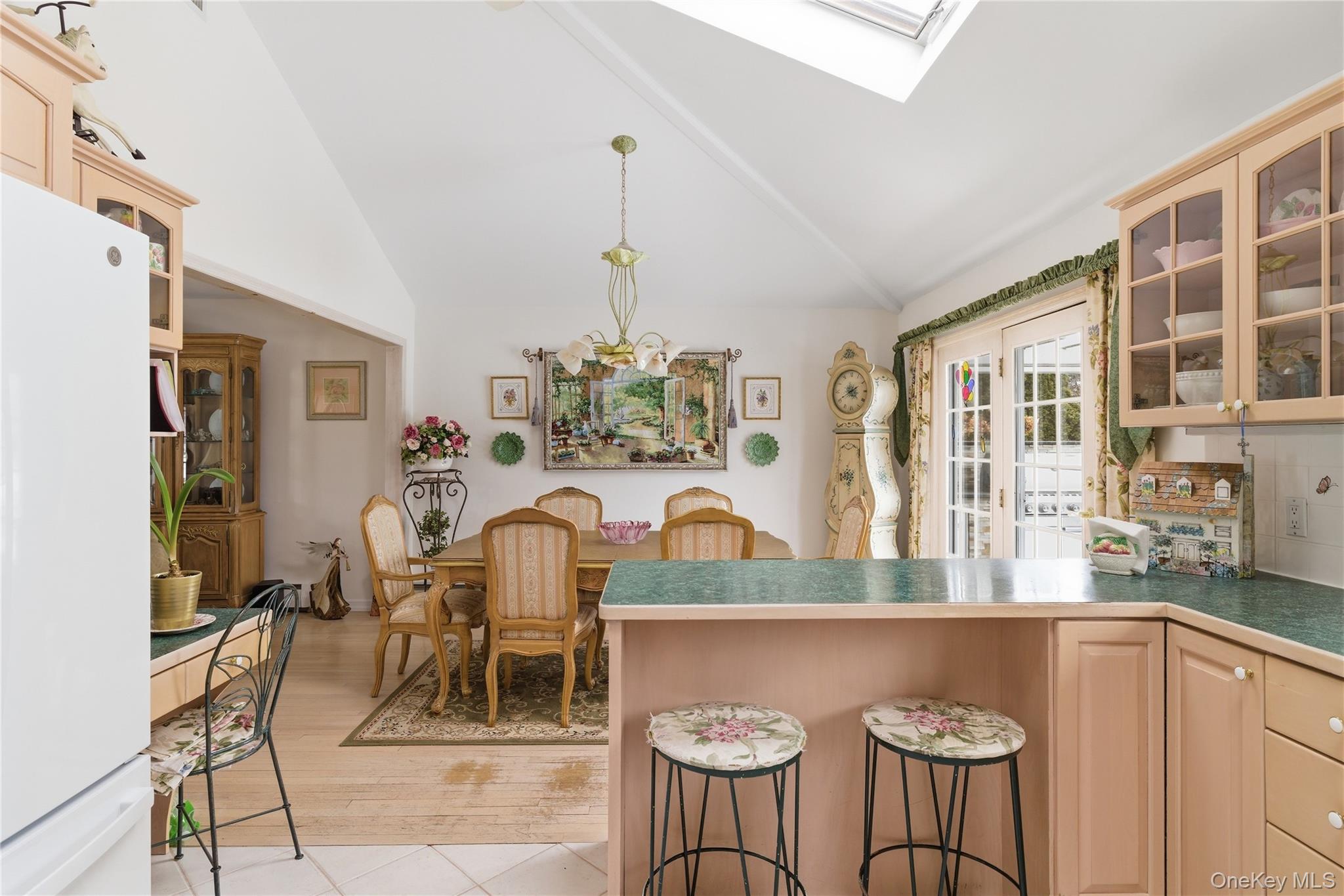 #12 photo, 138 Washington Street, Farmingdale , NY 11735