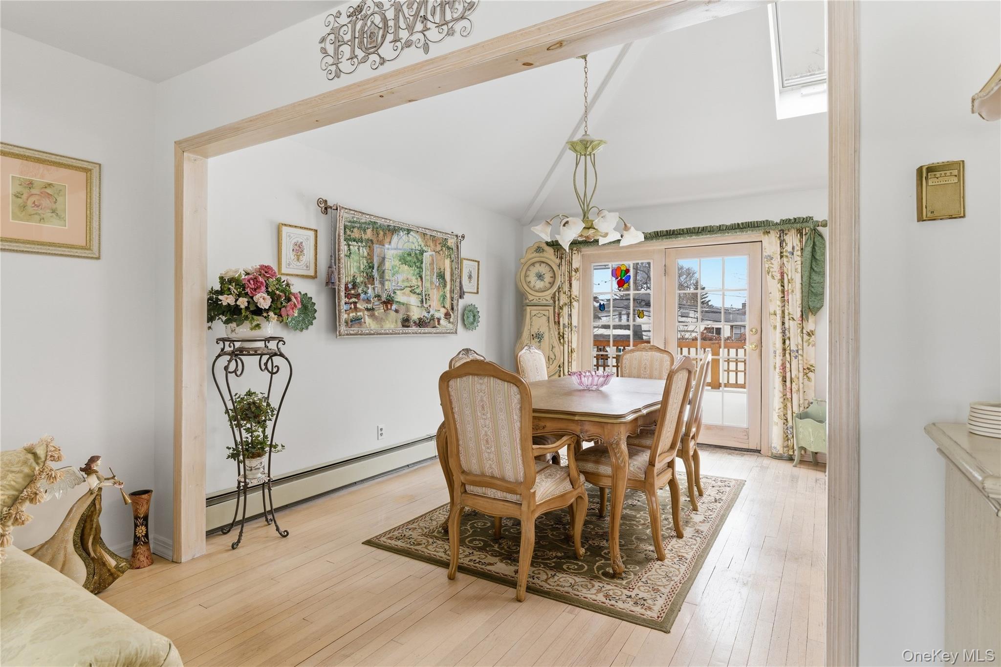 #7 photo, 138 Washington Street, Farmingdale , NY 11735