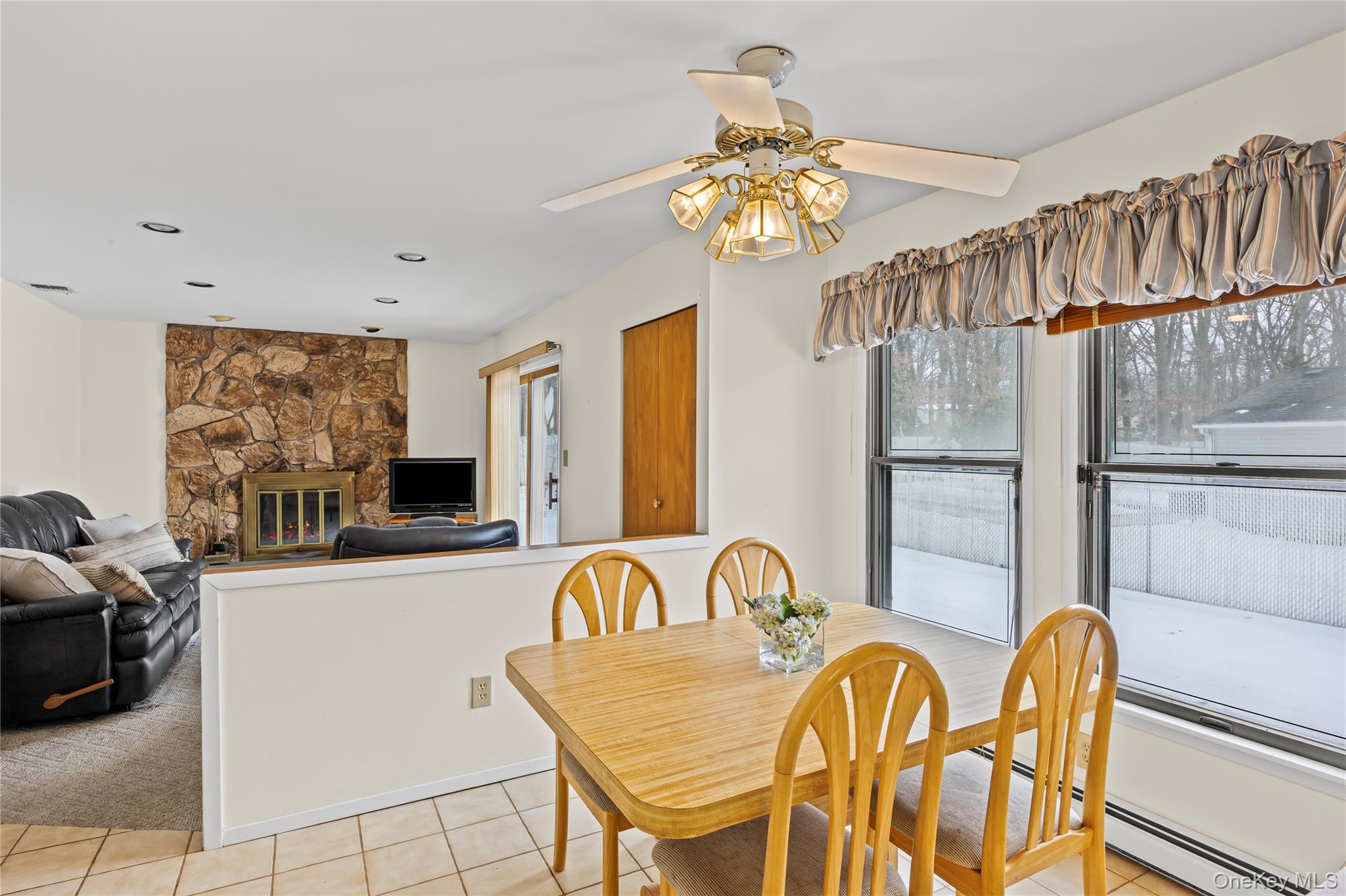 #12 photo, 6 23rd Street, East Setauket , NY 11733