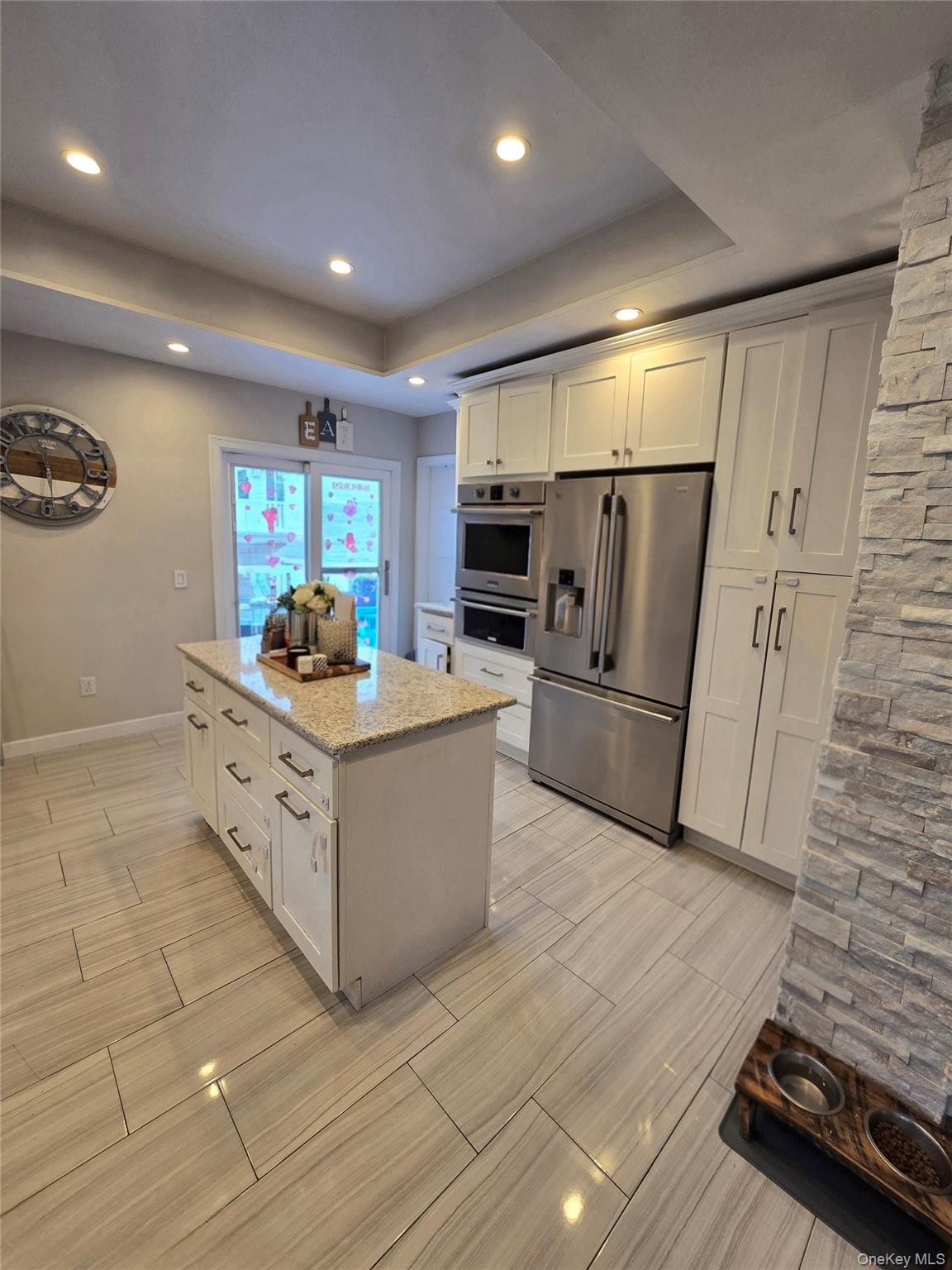 #9 photo, 98-08 164th Avenue, קווינס Howard Beach , NY 11414