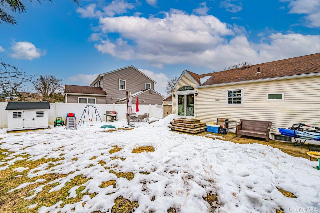 #17 photo, 4 Hollyberry Road, 长岛 Plainview , NY 11803