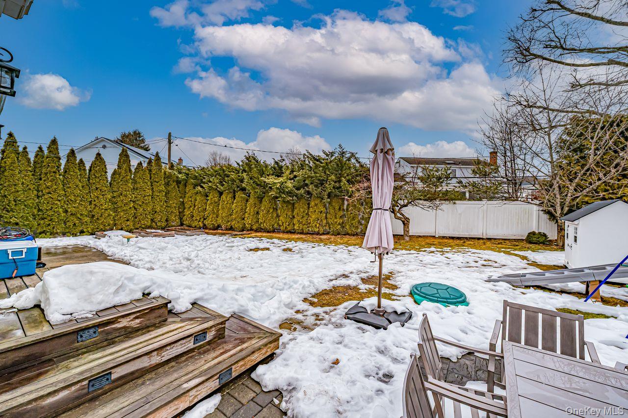 #18 photo, 4 Hollyberry Road, 长岛 Plainview , NY 11803