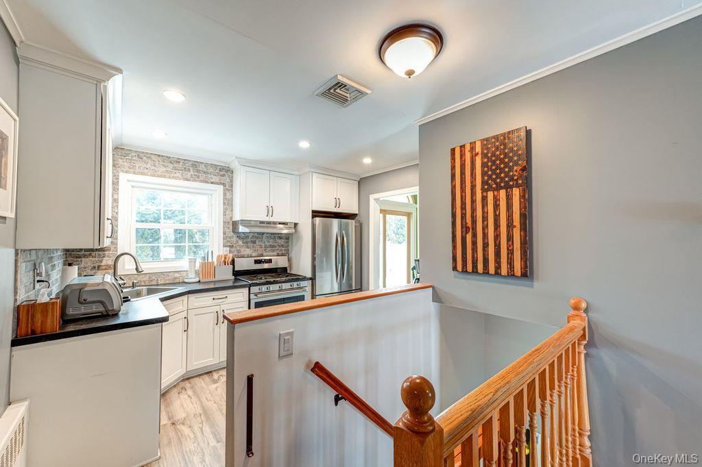 #9 photo, 4 Hollyberry Road, 长岛 Plainview , NY 11803