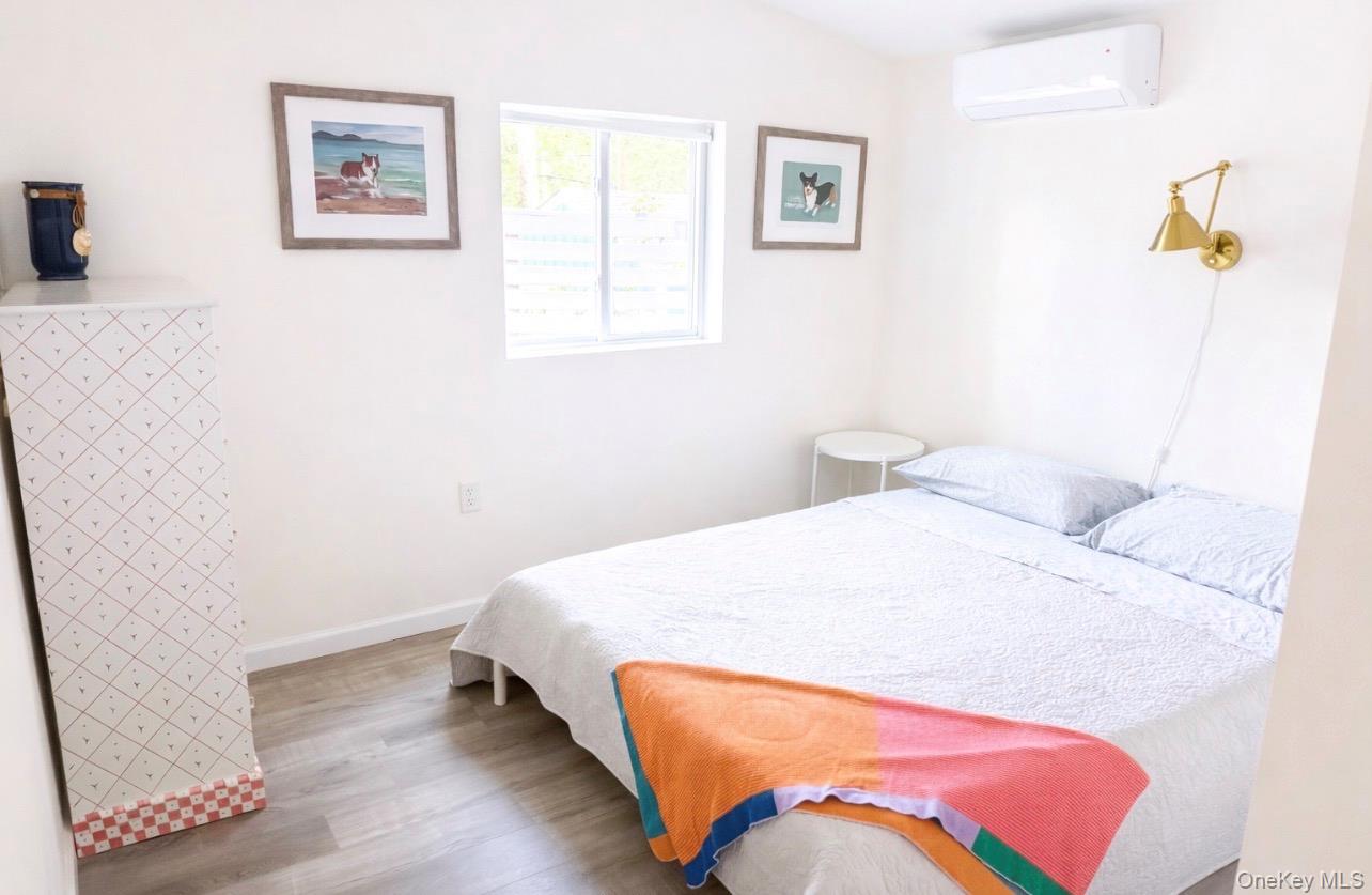 #14 photo, 24 Anchor Path, Baiting Hollow , NY 11933