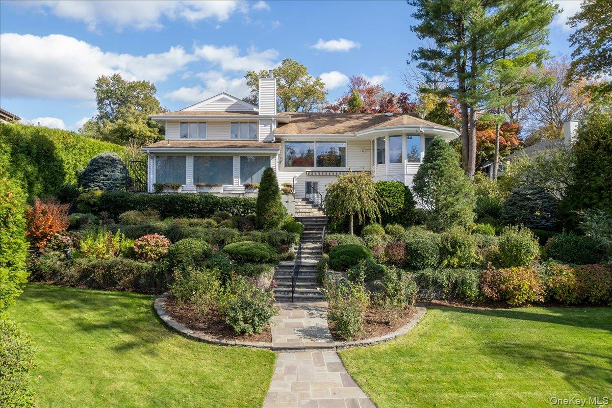 #1 photo, 34 Lakeshore Drive, Eastchester , NY 10709