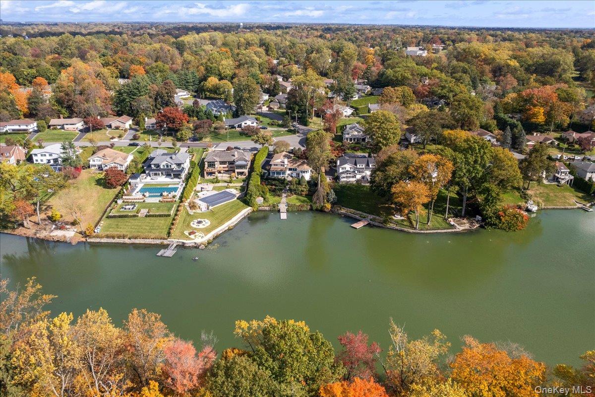 #12 photo, 34 Lakeshore Drive, Eastchester , NY 10709