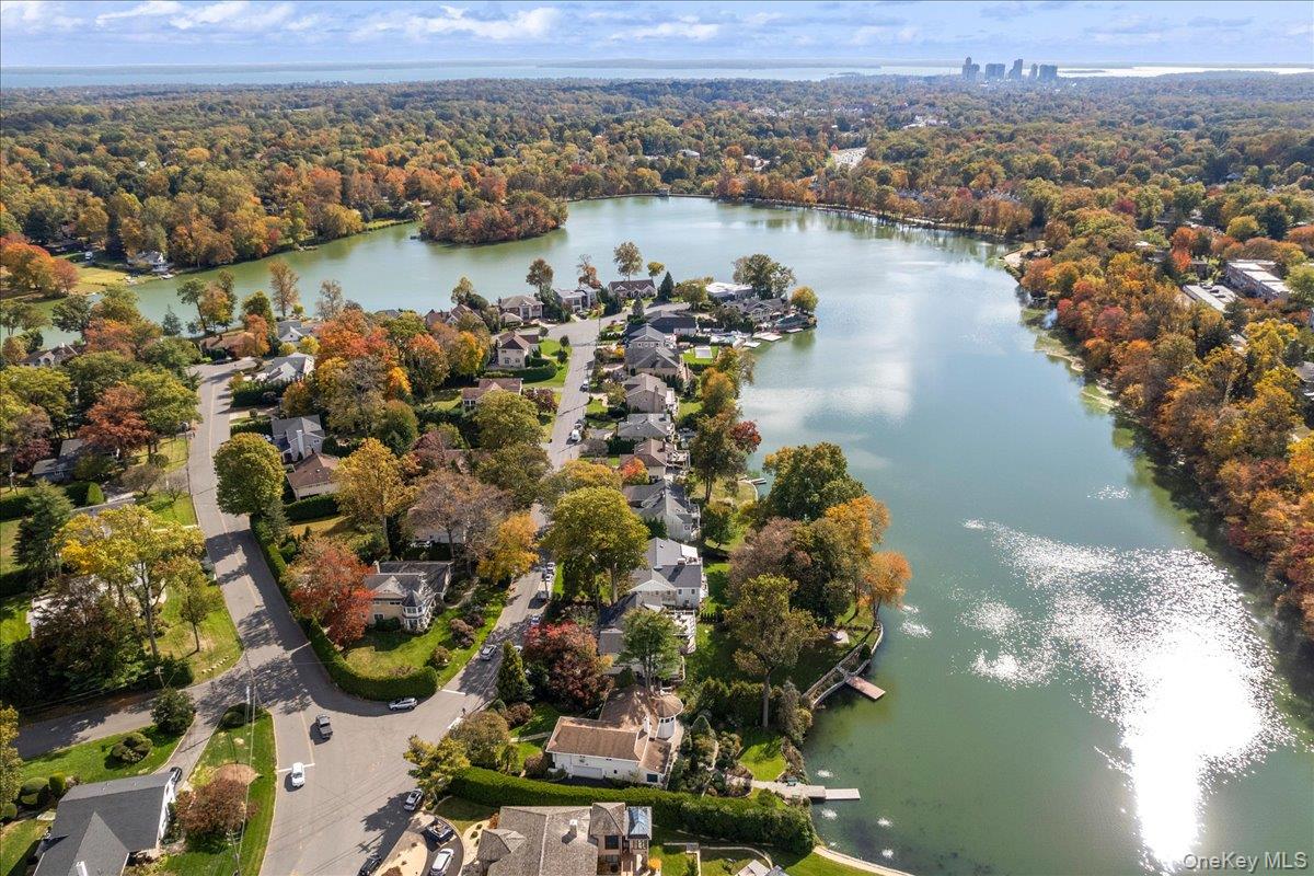 #14 photo, 34 Lakeshore Drive, Eastchester , NY 10709