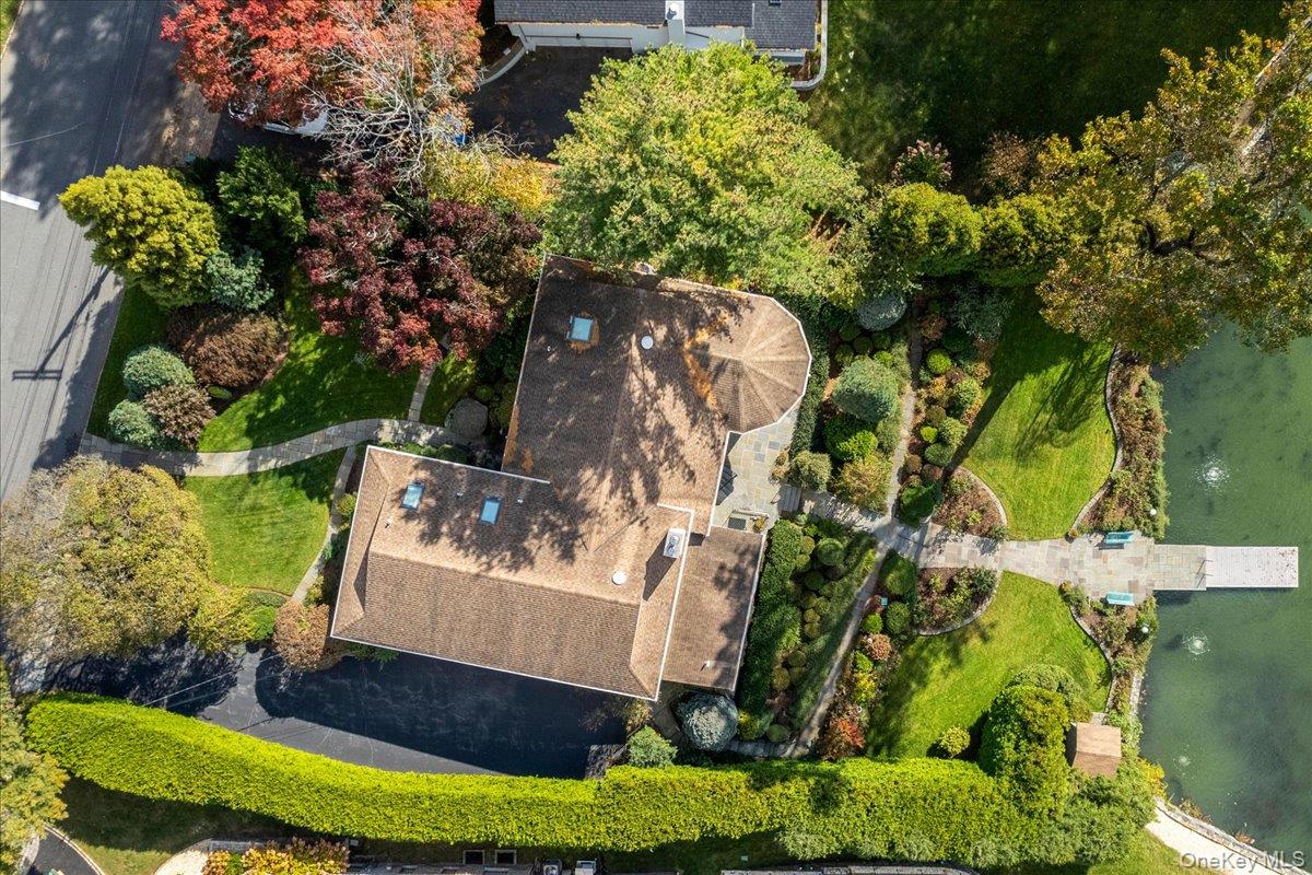 #17 photo, 34 Lakeshore Drive, Eastchester , NY 10709