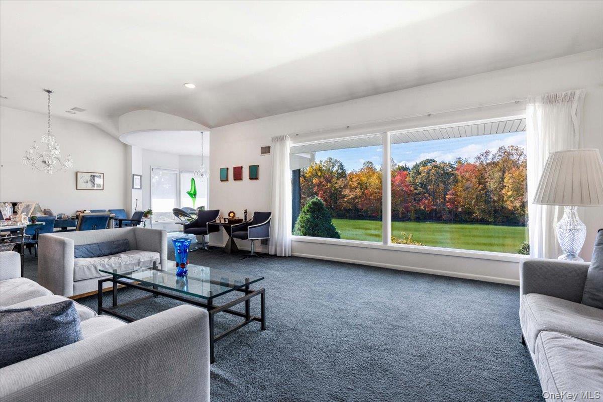 #4 photo, 34 Lakeshore Drive, Eastchester , NY 10709