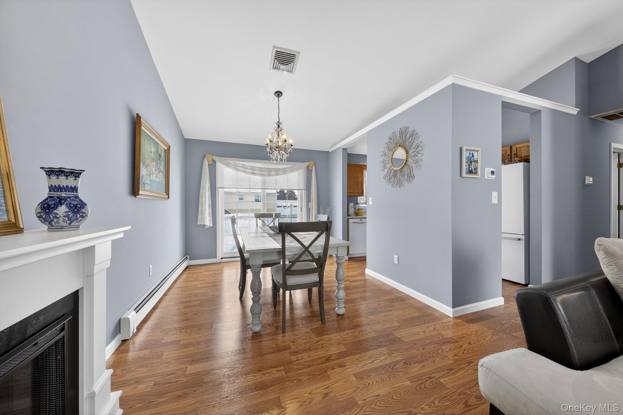 #4 photo, 9 Yale Drive, Walden , NY 12586