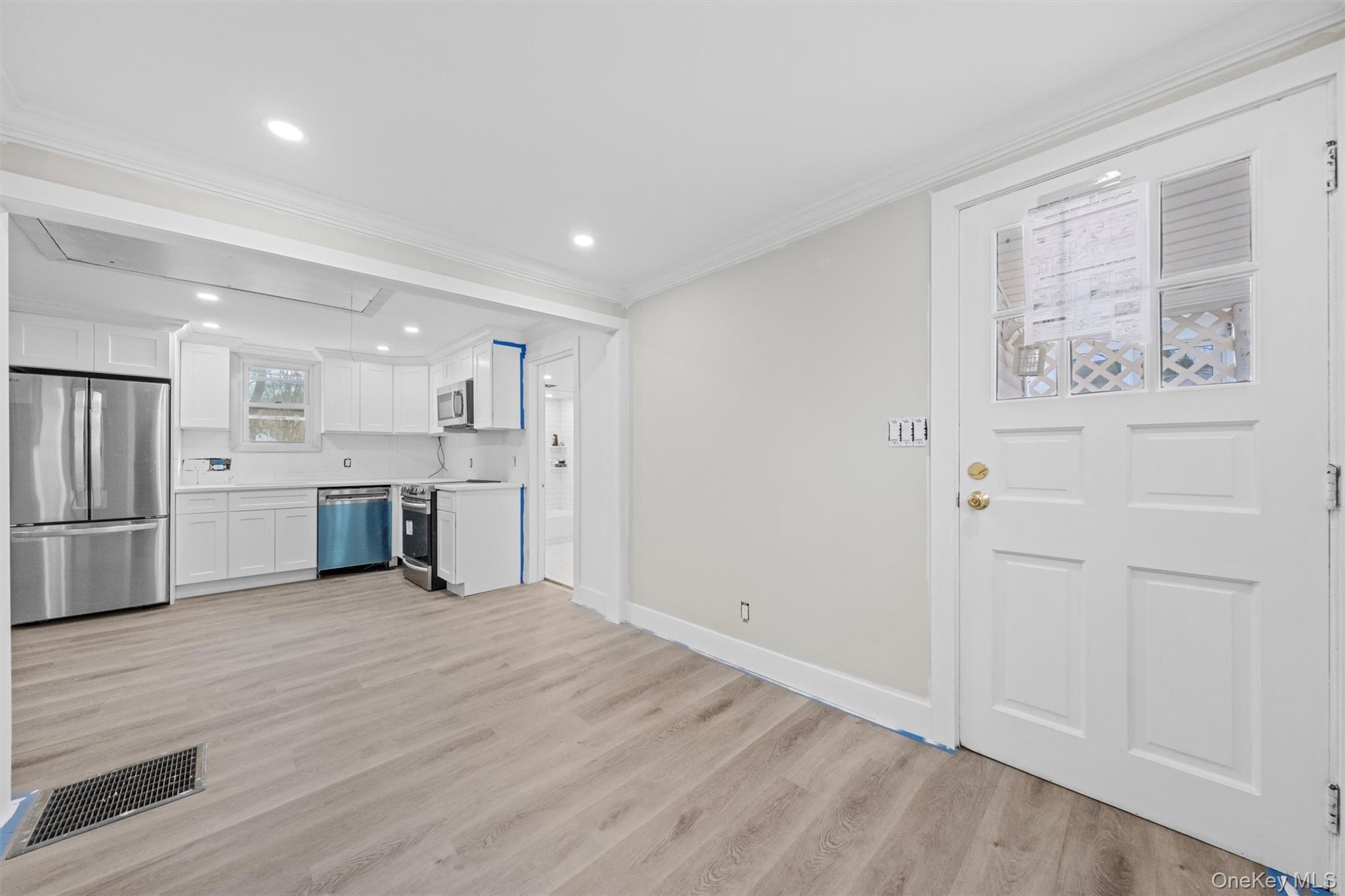 #4 photo, 3538 James Street, Shrub Oak , NY 10588