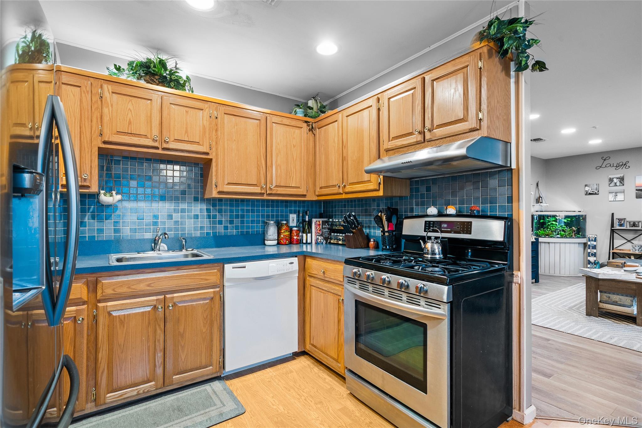 #10 photo, 617 Lake Court, Middle Island , NY 11953