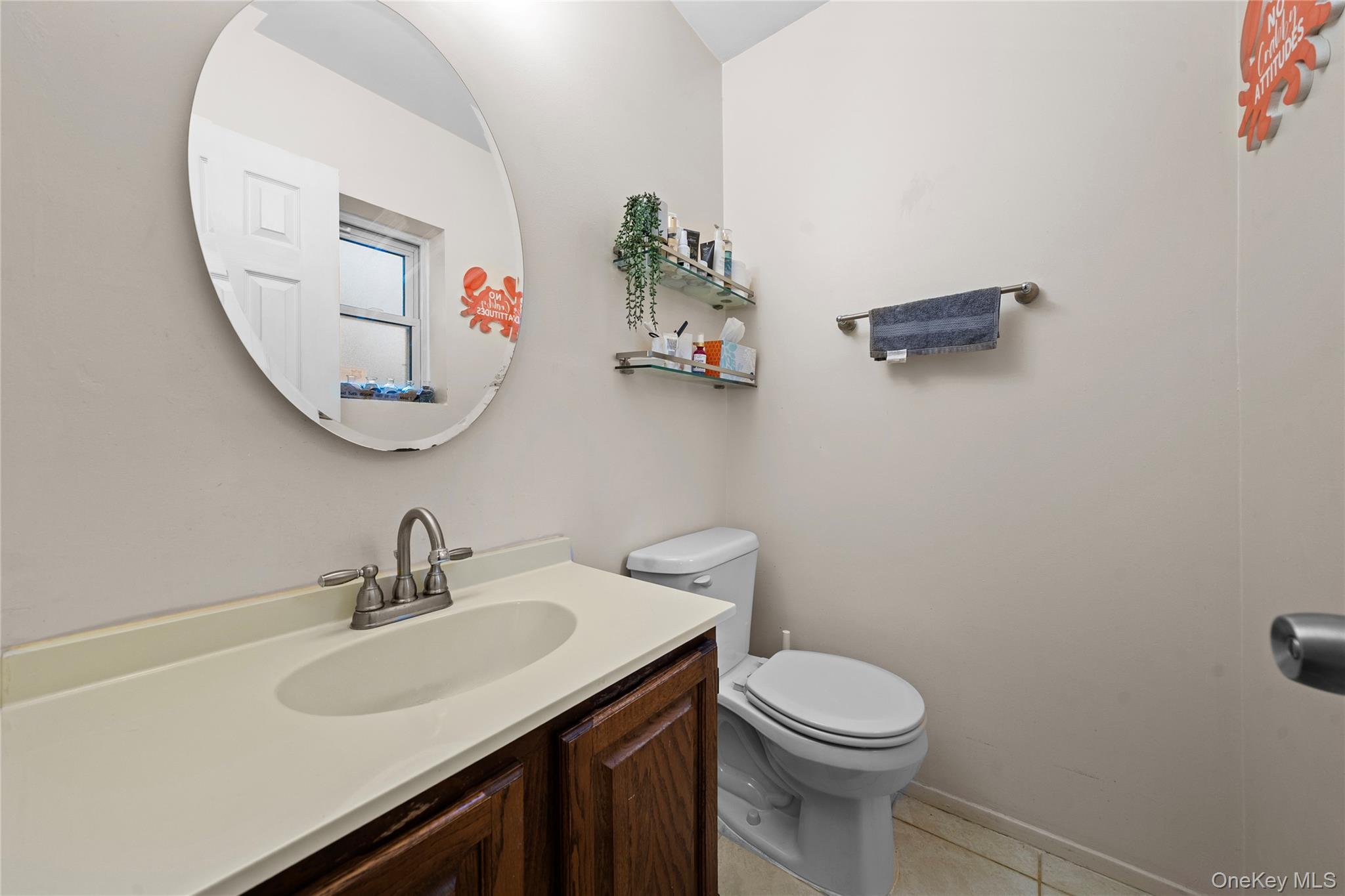 #16 photo, 617 Lake Court, Middle Island , NY 11953