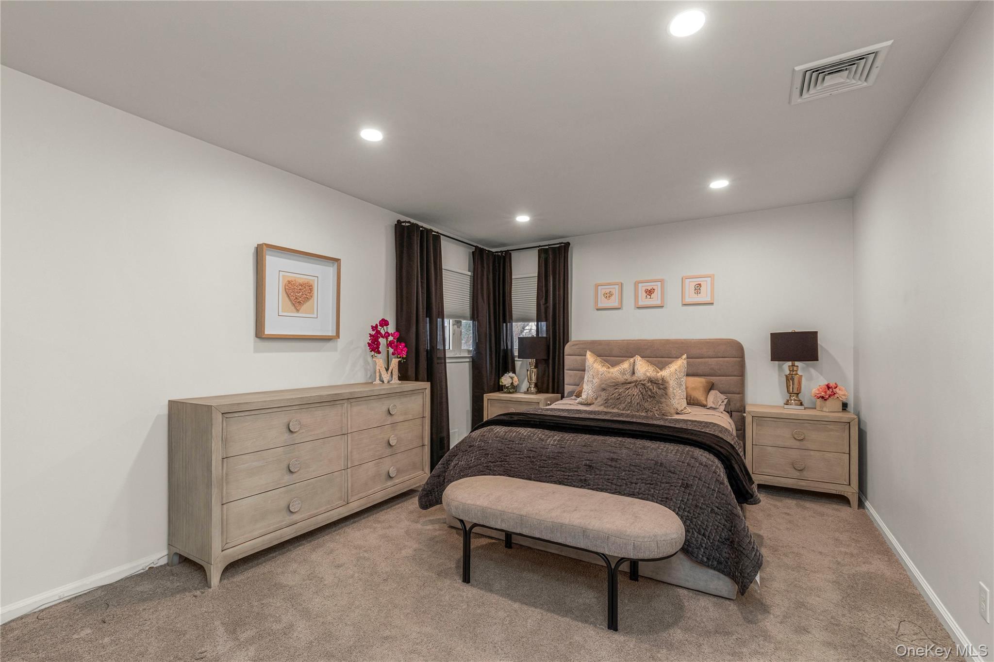 #8 photo, 24616 Cullman Avenue, كوينز Little Neck , NY 11362