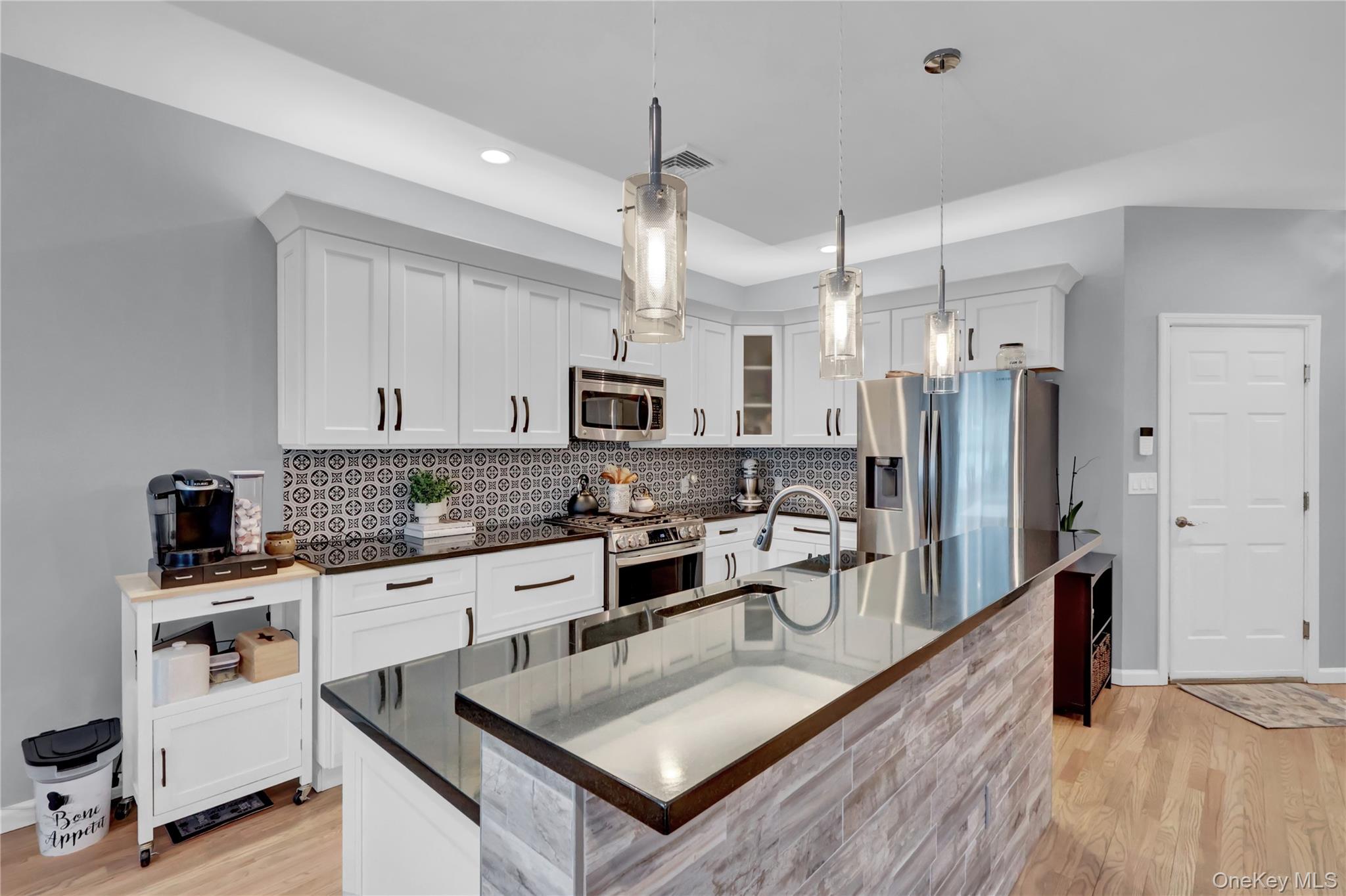 #8 photo, 37 Terrace Lane, Patchogue , NY 11772