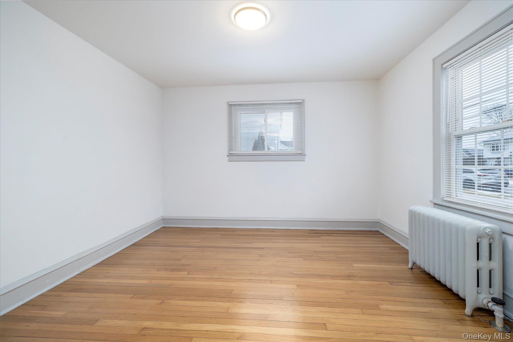 #10 photo, 21 Twinlawns Avenue, 長島 Hicksville , NY 11801