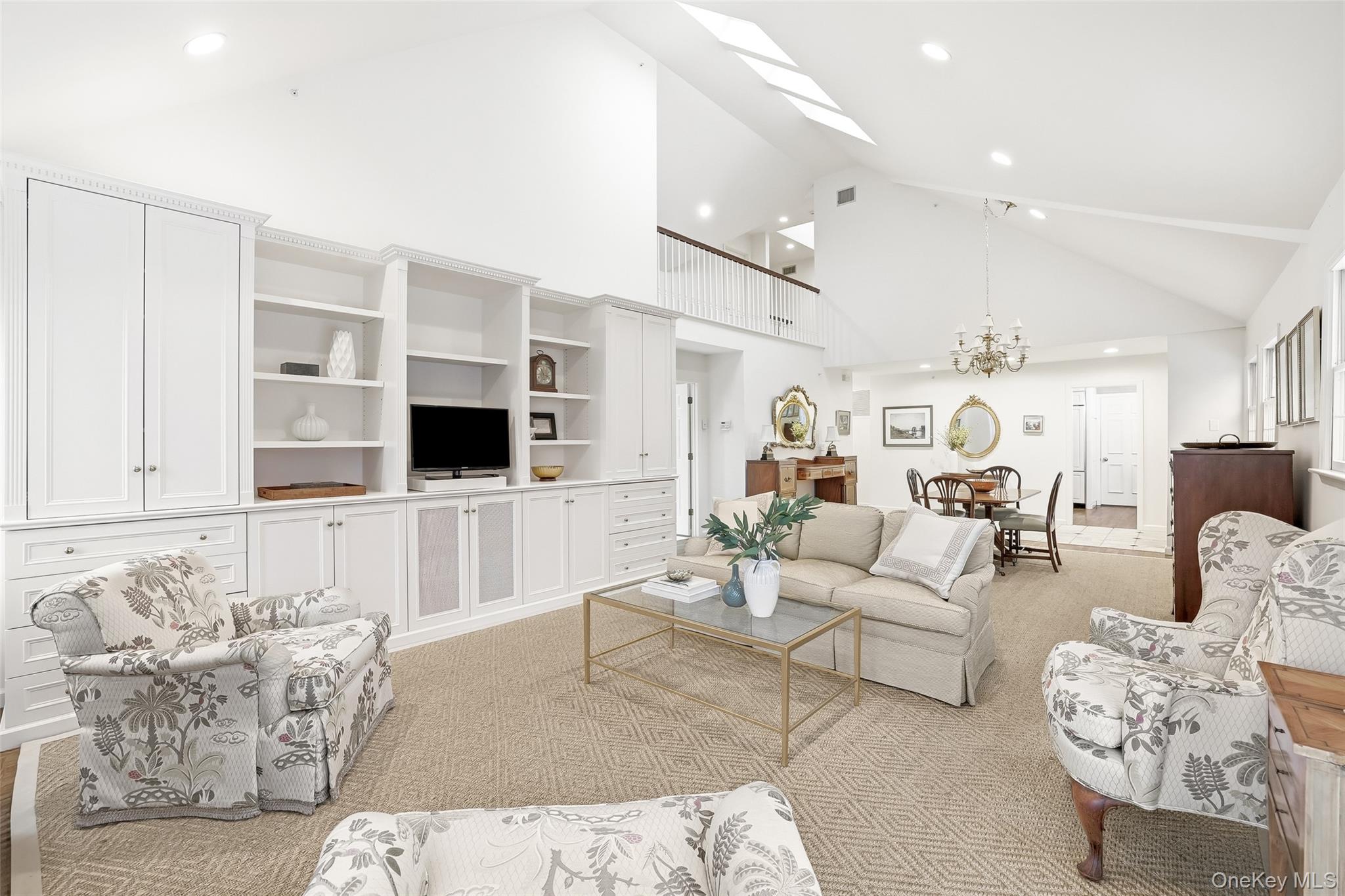 #7 photo, 12 Brook Hills Circle, White Plains , NY 10605