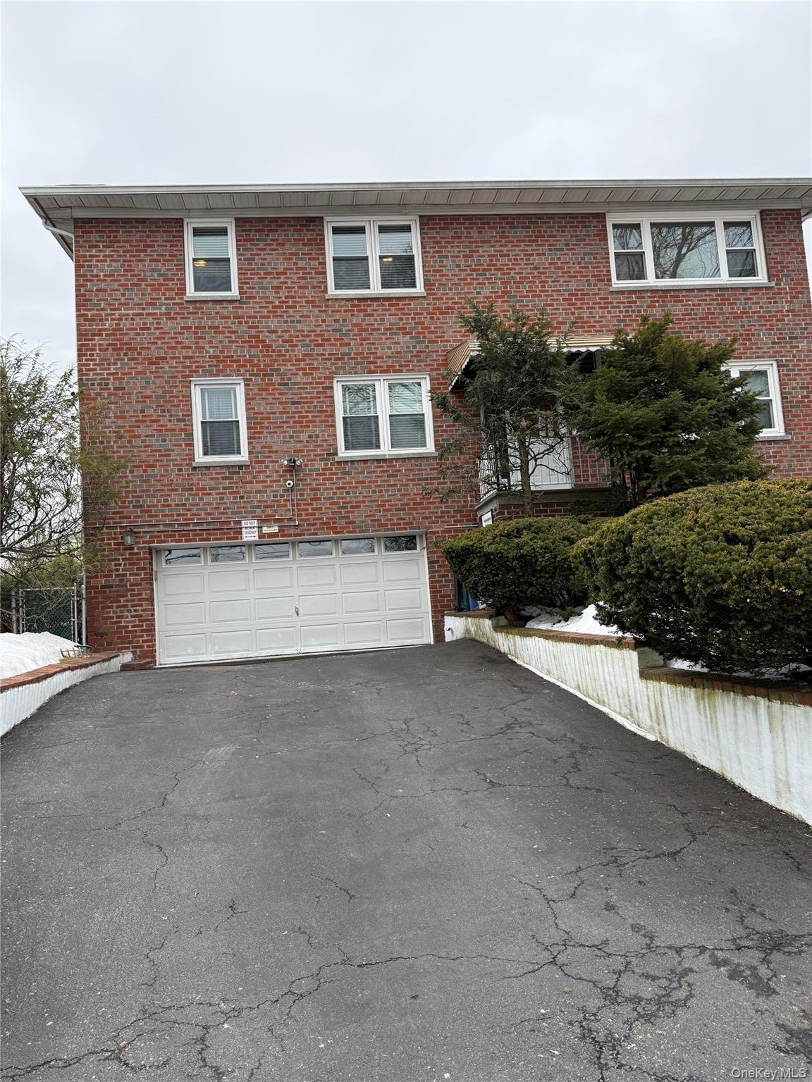 #16 photo, 167 Lincoln Avenue, Yonkers , NY 10704