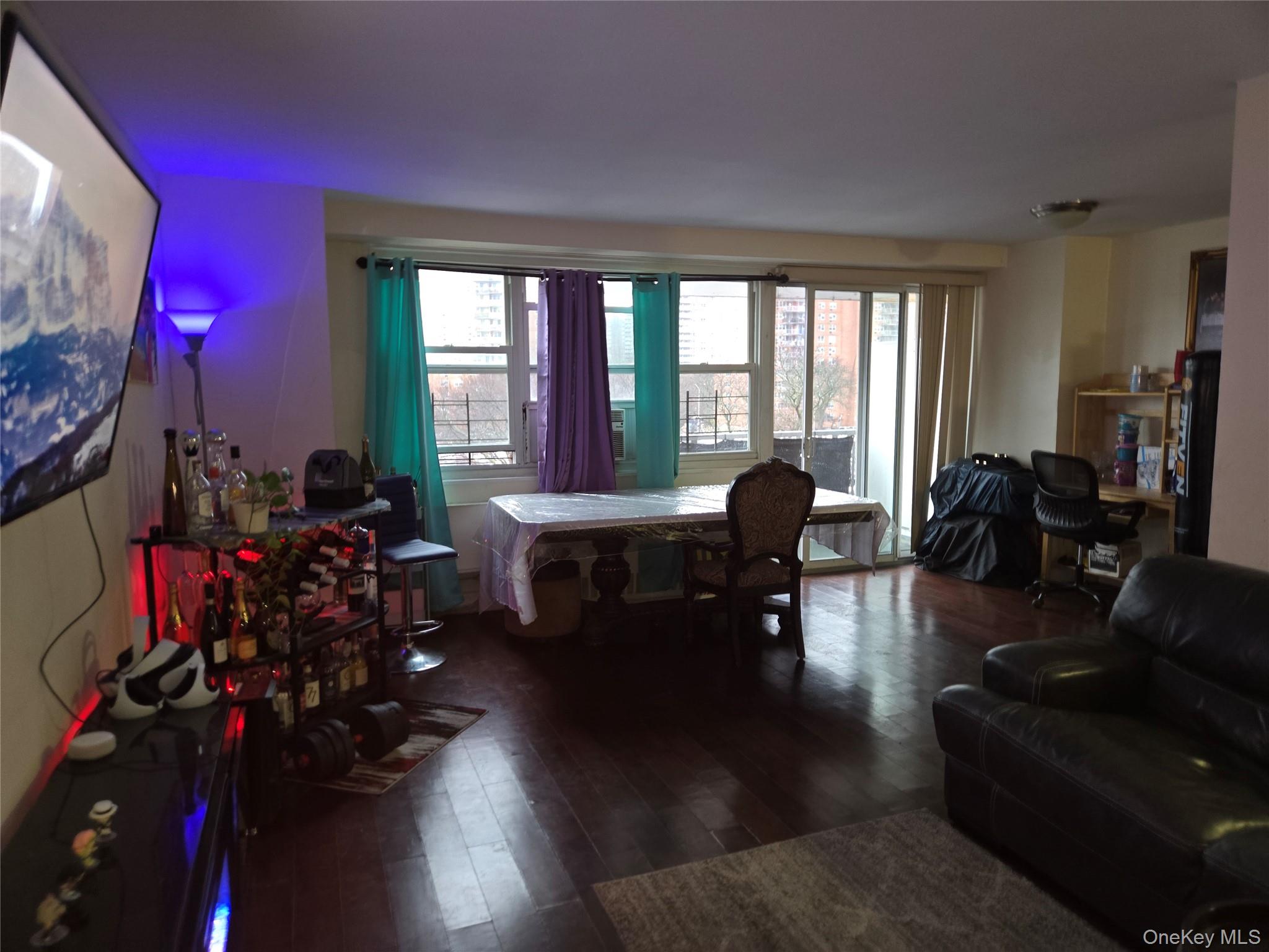 #4 photo, 825 Morrison Avenue, 布朗士 Bronx , NY 10473