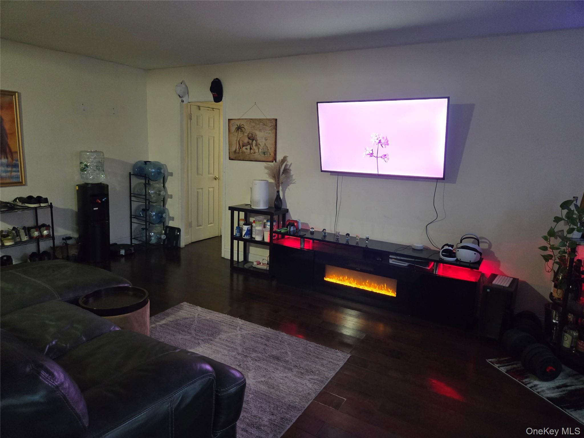 #7 photo, 825 Morrison Avenue, 布朗士 Bronx , NY 10473