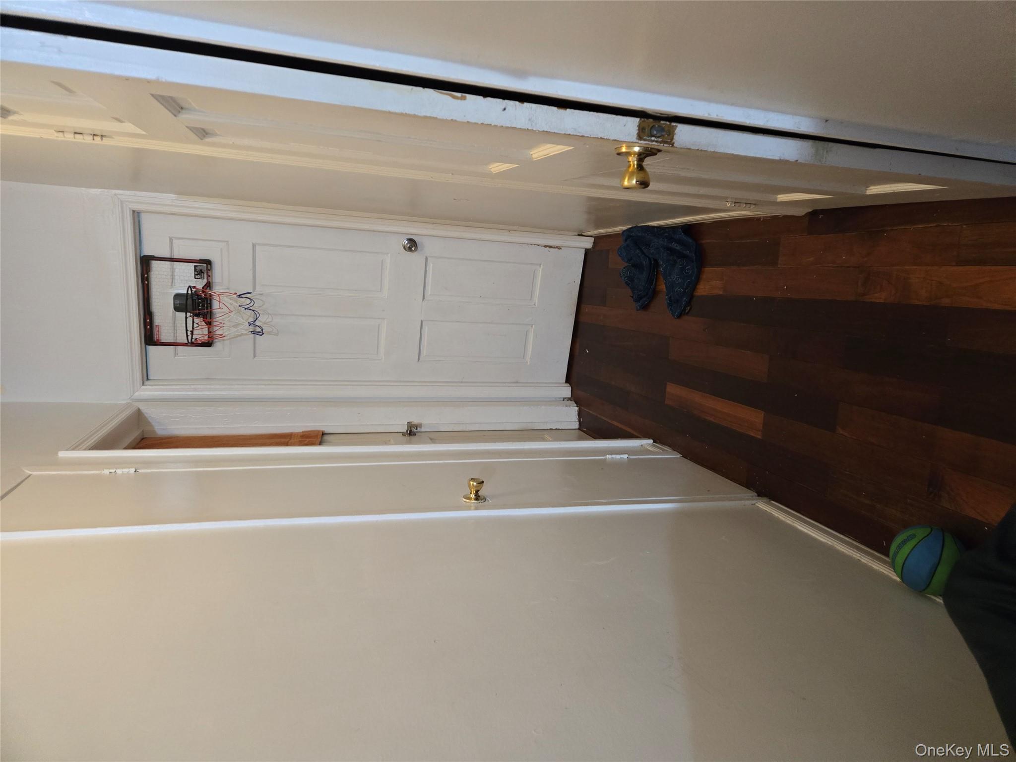 #18 photo, 8830 75th Street, कुईंस Woodhaven , NY 11421