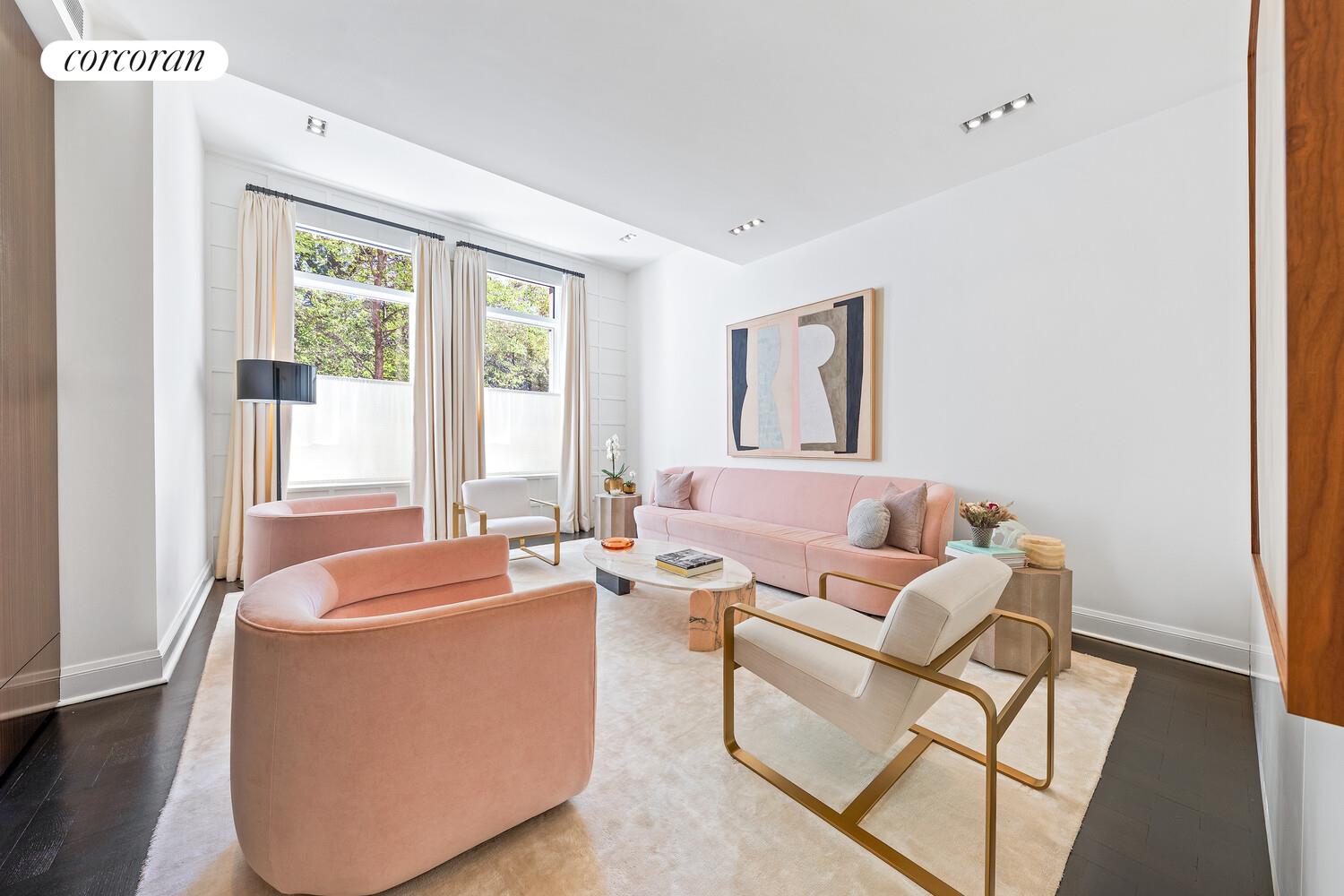 #4 photo, 170 E END Avenue, Yorkville , NY 10128