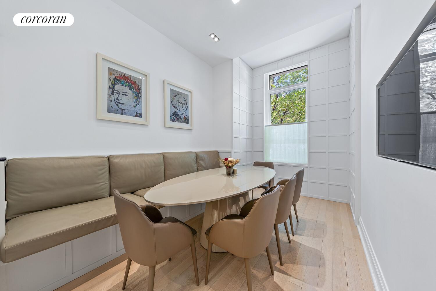 #7 photo, 170 E END Avenue, Yorkville , NY 10128