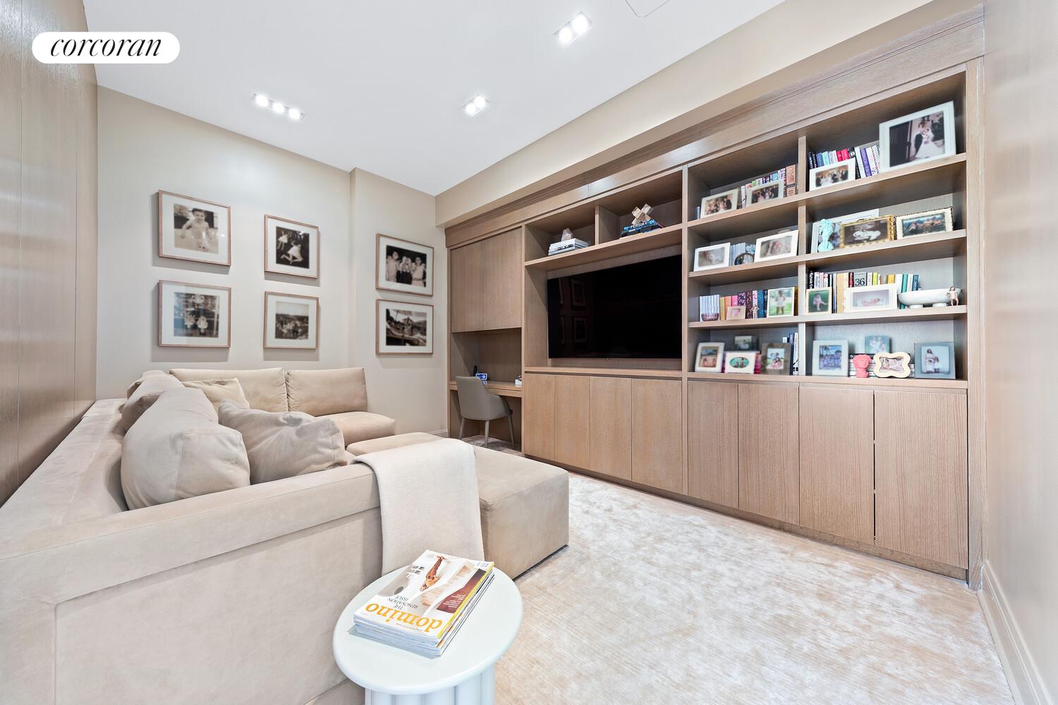 #8 photo, 170 E END Avenue, Yorkville , NY 10128