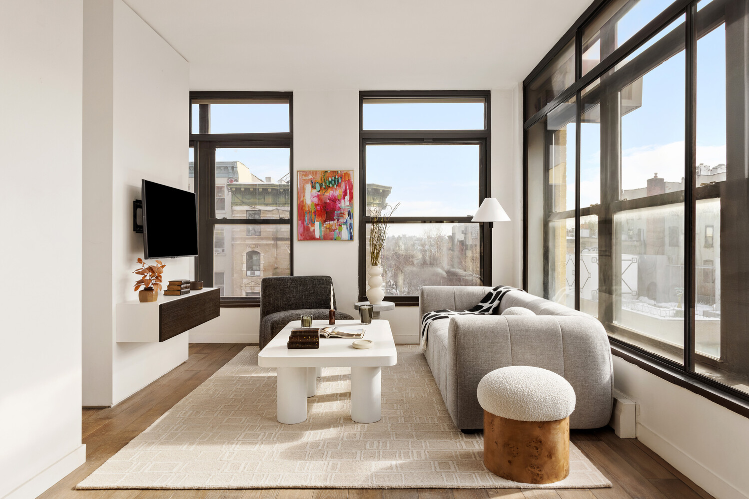 #3 photo, 133 2ND Avenue, मैनहटन East Village , NY 10003