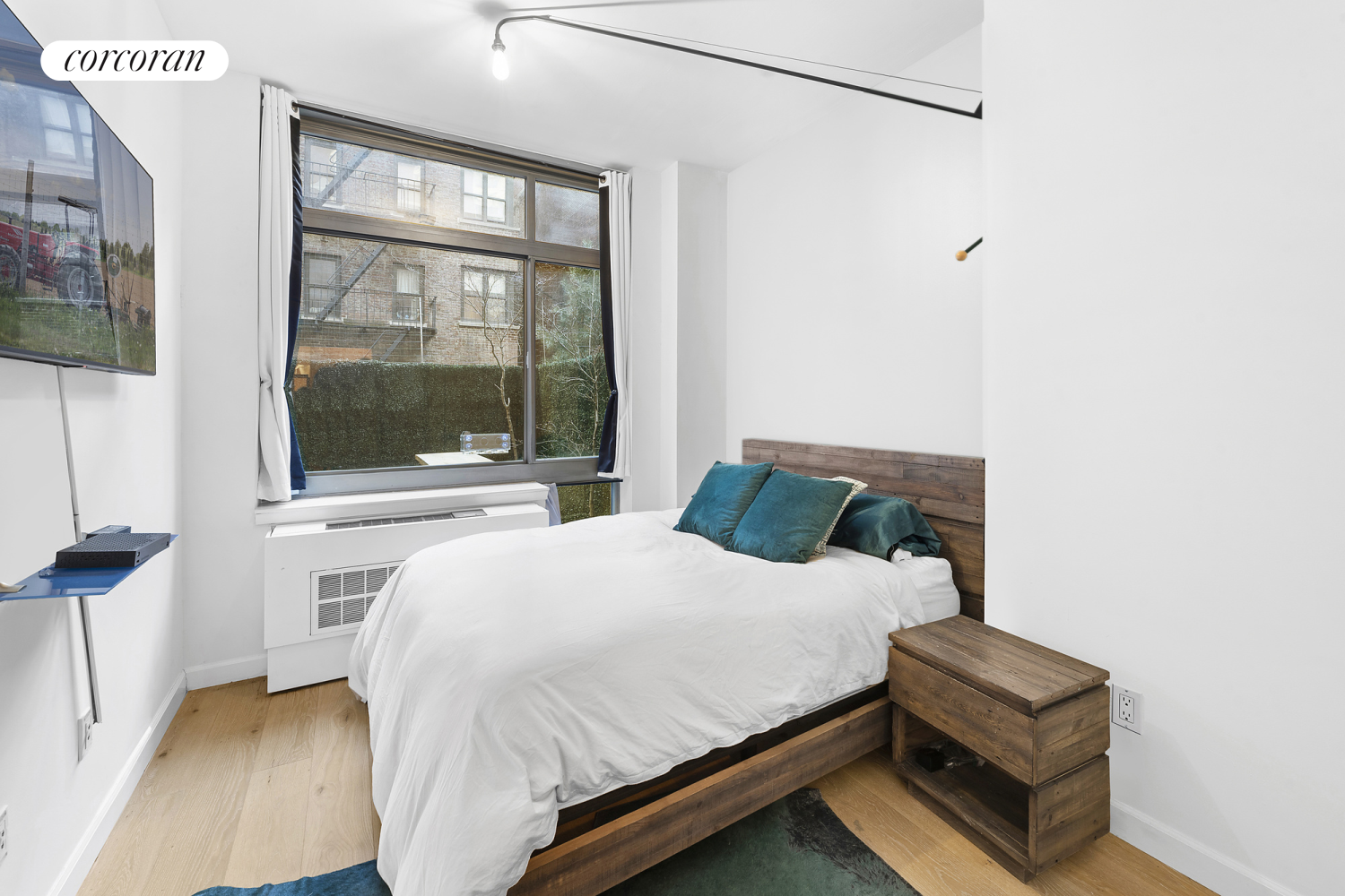 #7 photo, 121 E 23RD Street, Flatiron , NY 10010