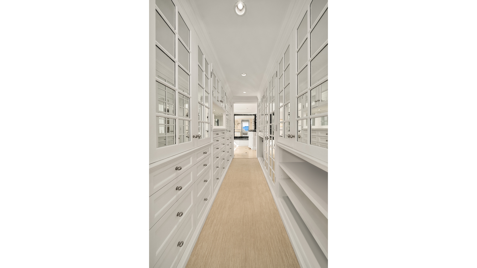 #12 photo, 450 E 52ND Street, Beekman , NY 10022