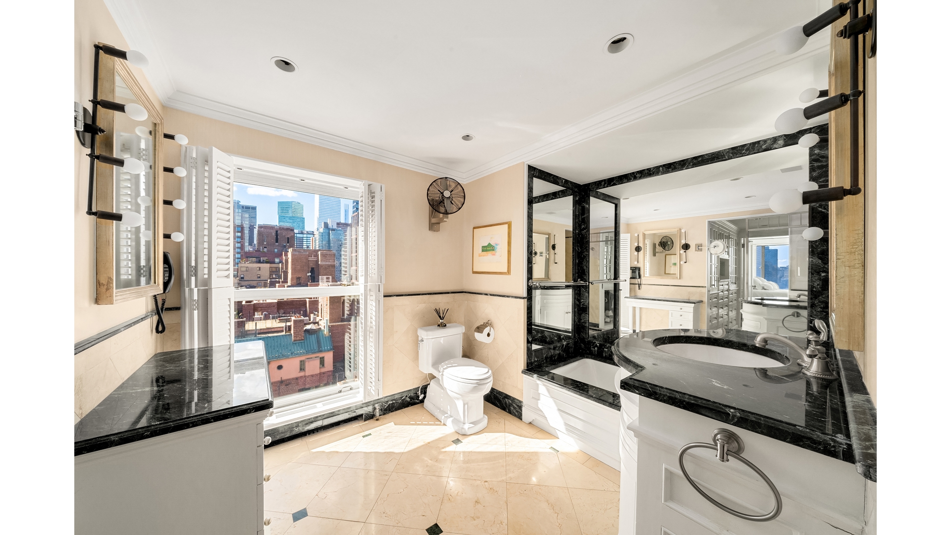 #13 photo, 450 E 52ND Street, Beekman , NY 10022