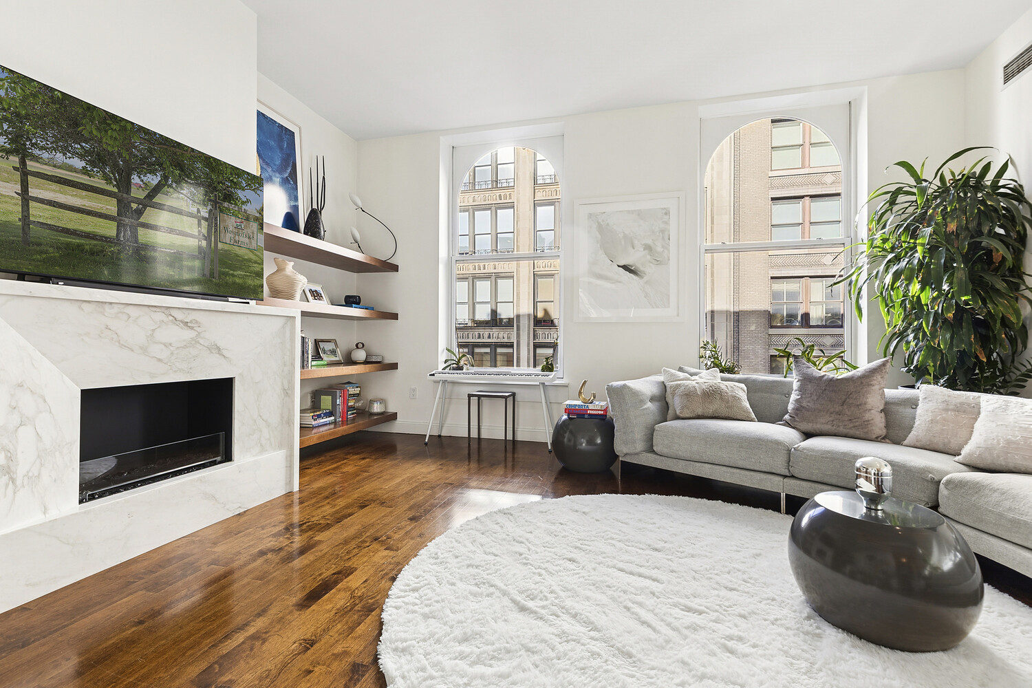 #8 photo, 42 E 20TH Street, 맨해튼 Flatiron , NY 10003