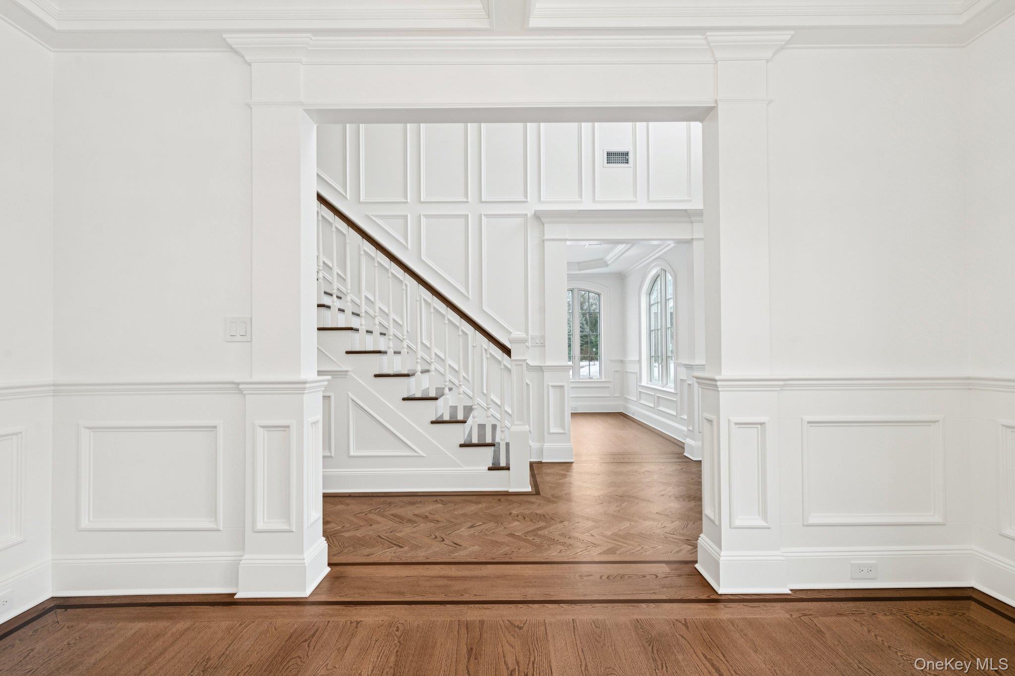 #4 photo, 133 Newmarket Road, 롱 아일랜드 Garden City , NY 11530