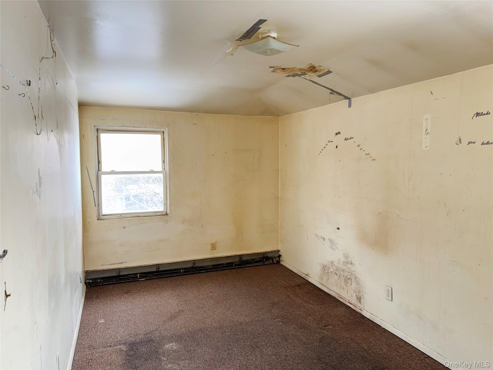 #10 photo, 157-15 110th Avenue, कुईंस Jamaica , NY 11433