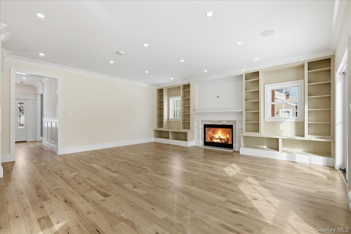 #13 photo, 135 Adams Street, Garden City , NY 11530