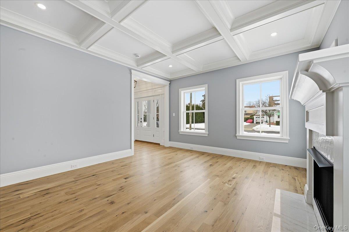 #16 photo, 135 Adams Street, Garden City , NY 11530