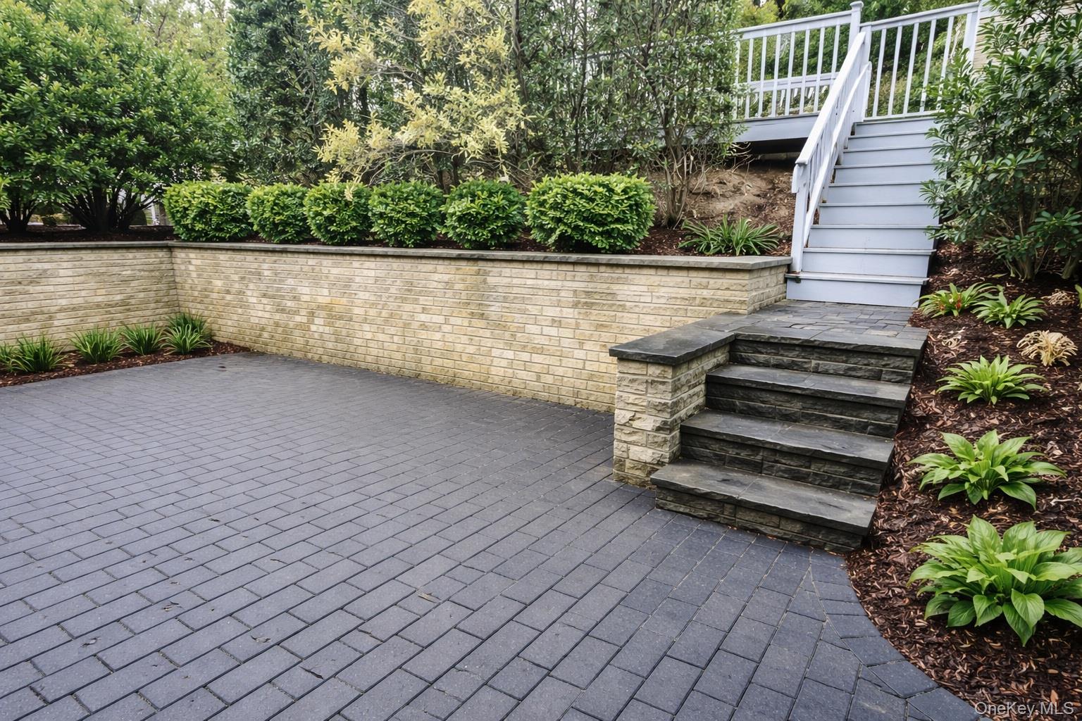 #19 photo, 45-44 Browvale Lane, Куинс ‖ Little Neck , NY 11362