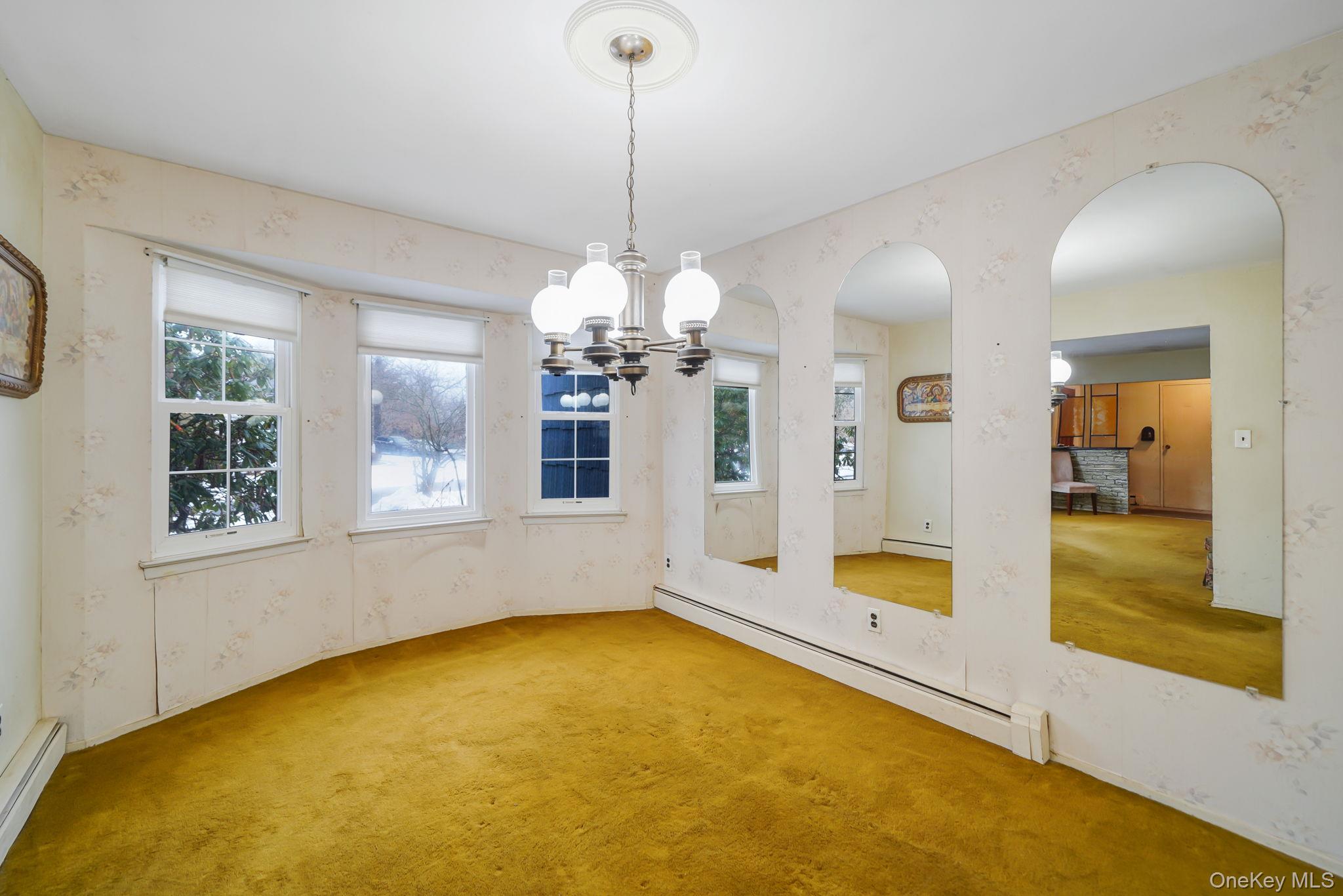 #5 photo, 4 Orchard Drive, 東長島 Port Jefferson Station , NY 11776