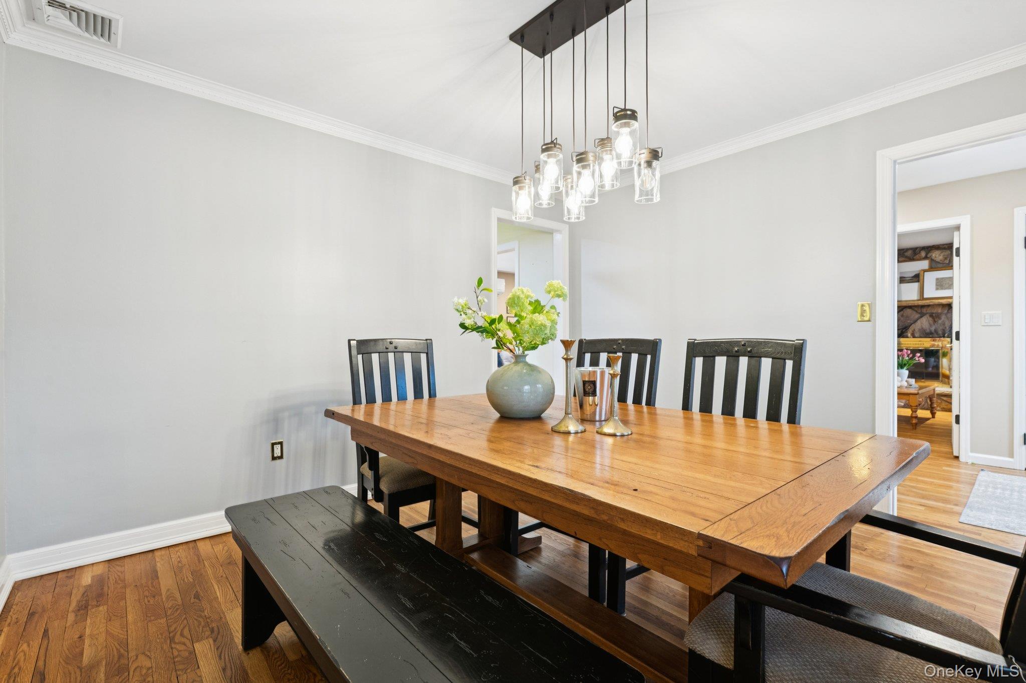 #9 photo, 24 Cherry Place, Huntington , NY 11743